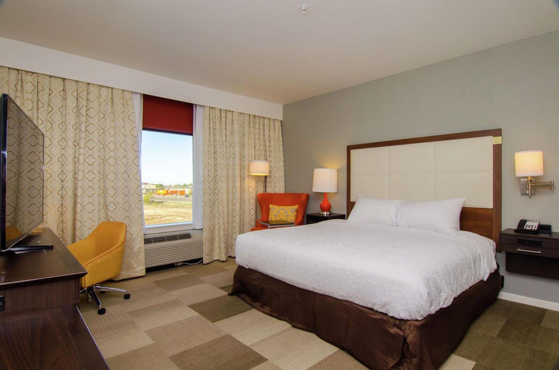 Hampton Inn & Suites Houston North IAH, TX photo 33
