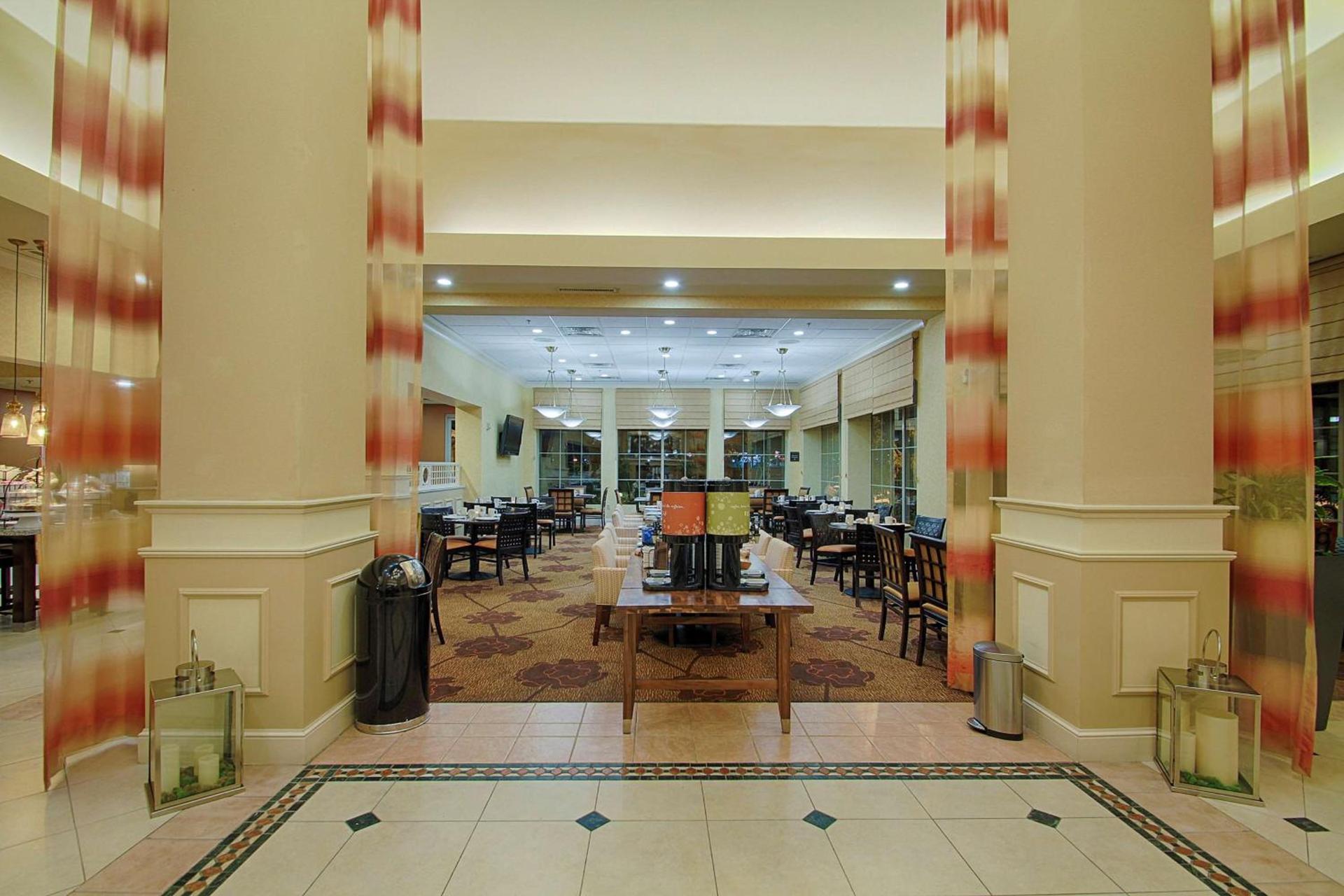 Hilton Garden Inn Las Vegas Strip South photo 4