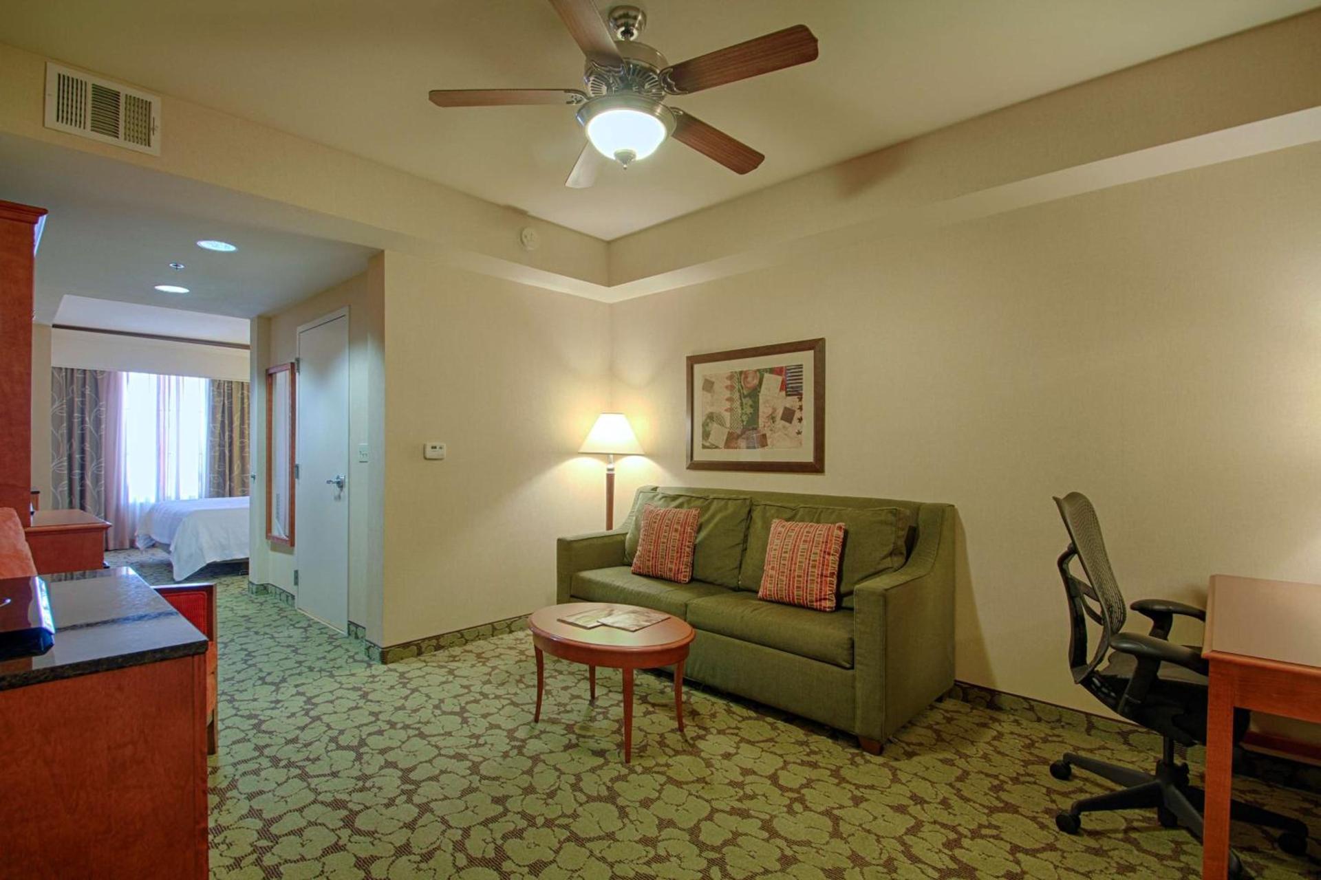 Hilton Garden Inn Las Vegas Strip South photo 32
