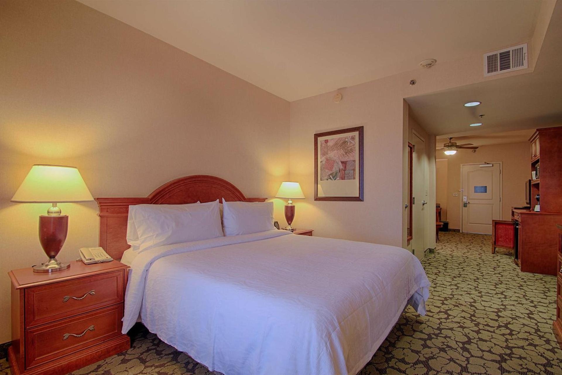 Hilton Garden Inn Las Vegas Strip South photo 41