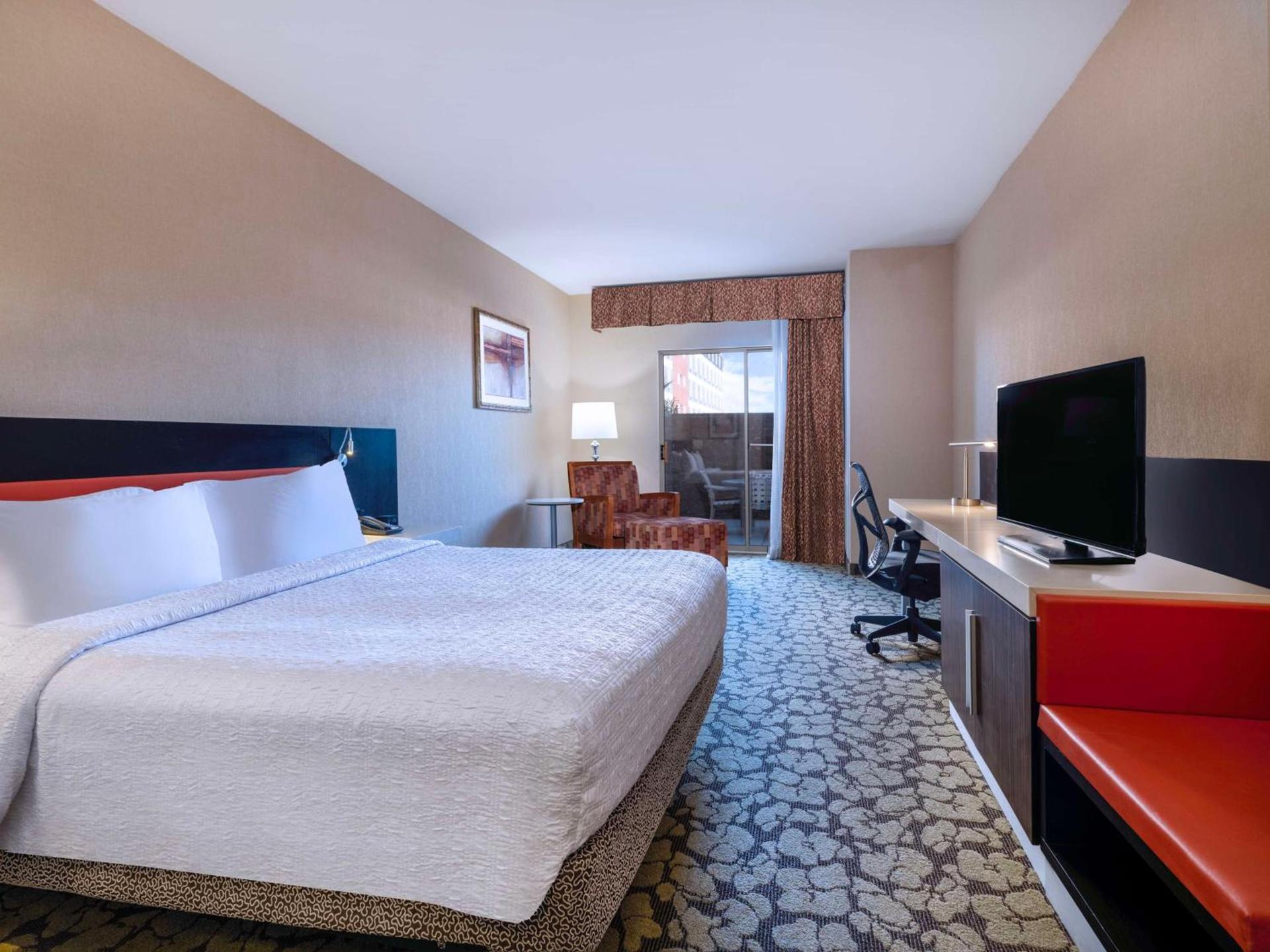Hilton Garden Inn Las Vegas Strip South photo 47
