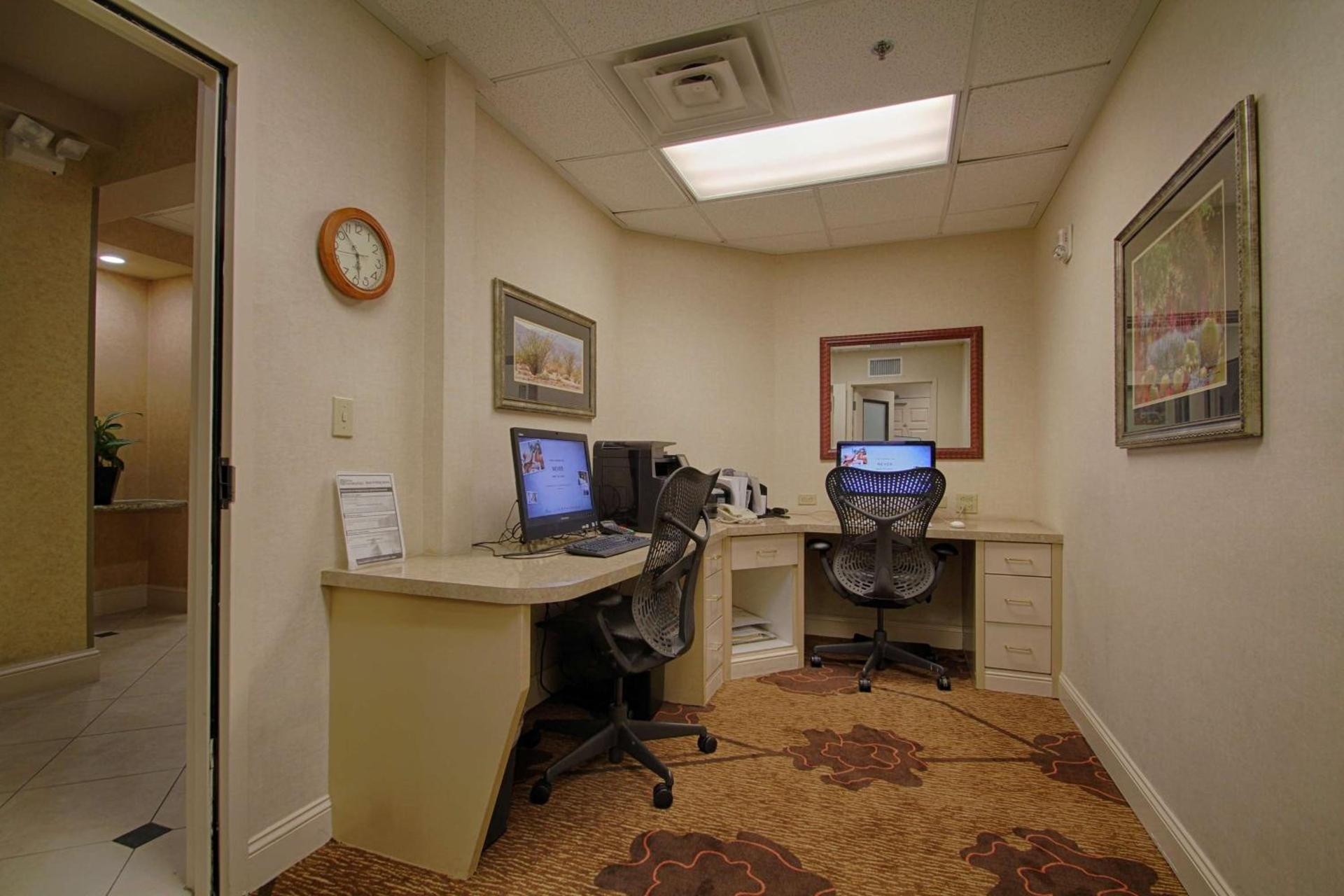 Hilton Garden Inn Las Vegas Strip South photo 90