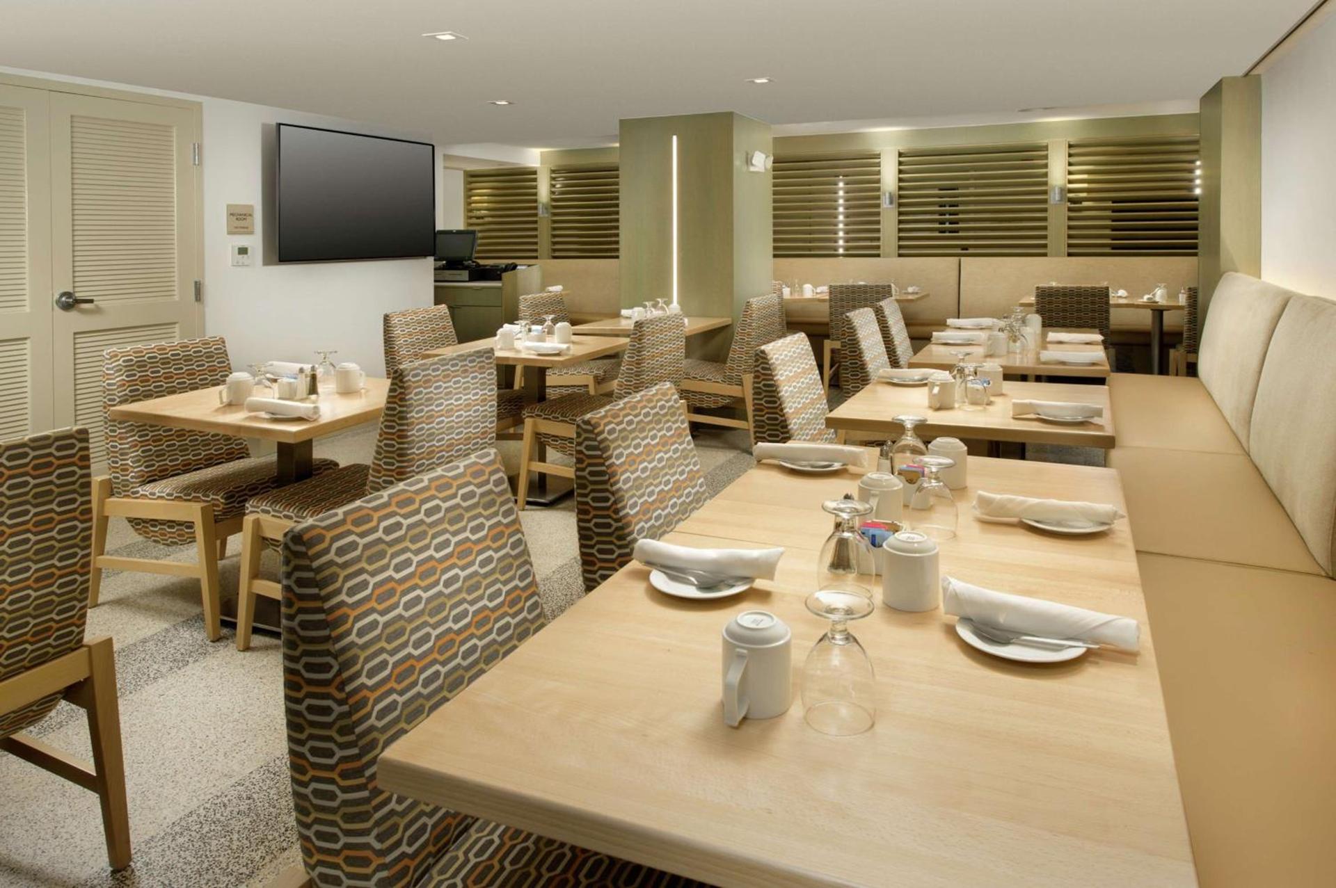 Hilton Garden Inn Miami South Beach photo 16