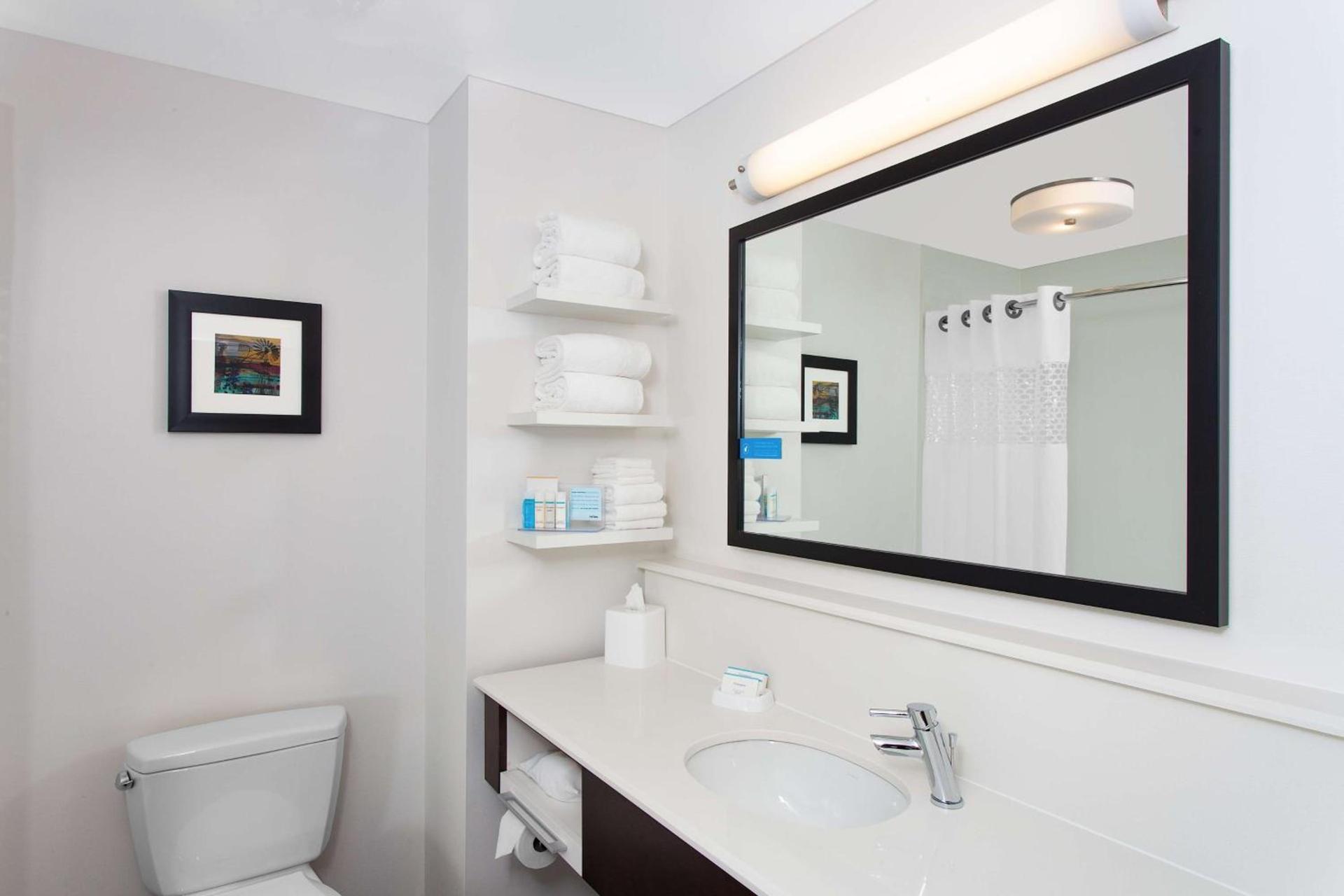 Hampton Inn & Suites Munster photo 16