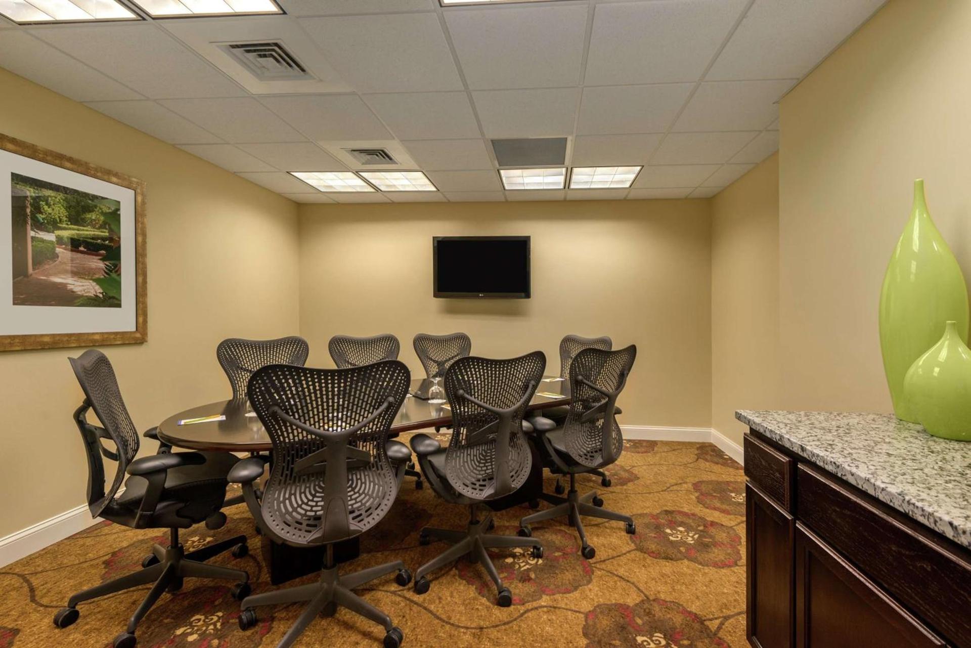 Hilton Garden Inn Orlando East - UCF Area photo 36