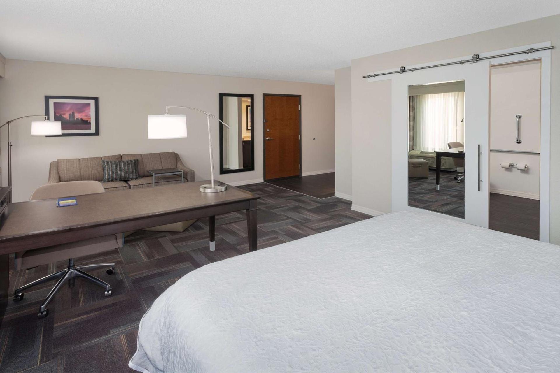Hampton Inn & Suites Munster photo 22