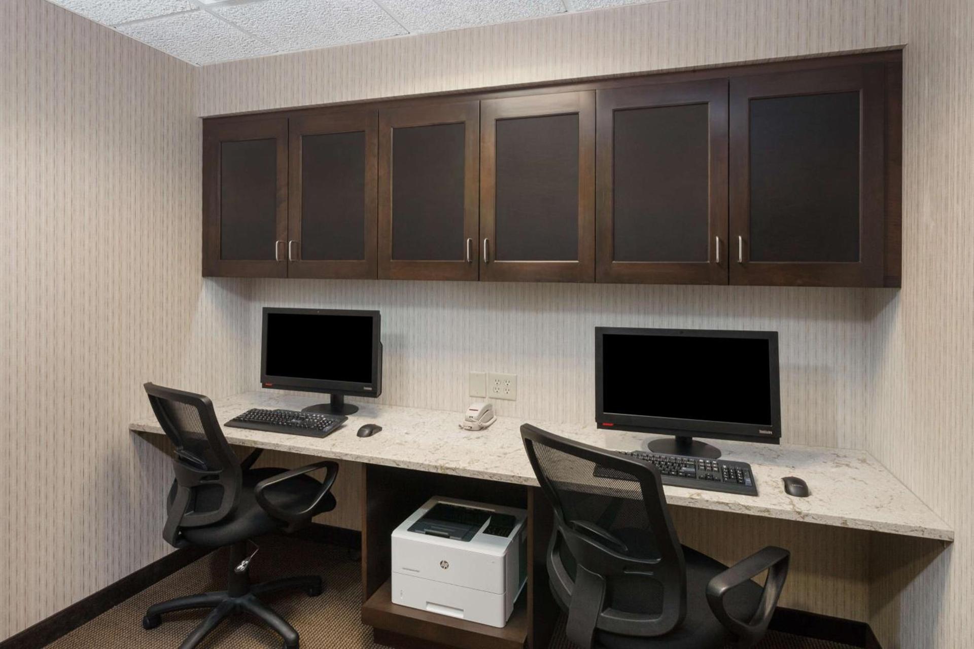 Hampton Inn & Suites Munster photo 34