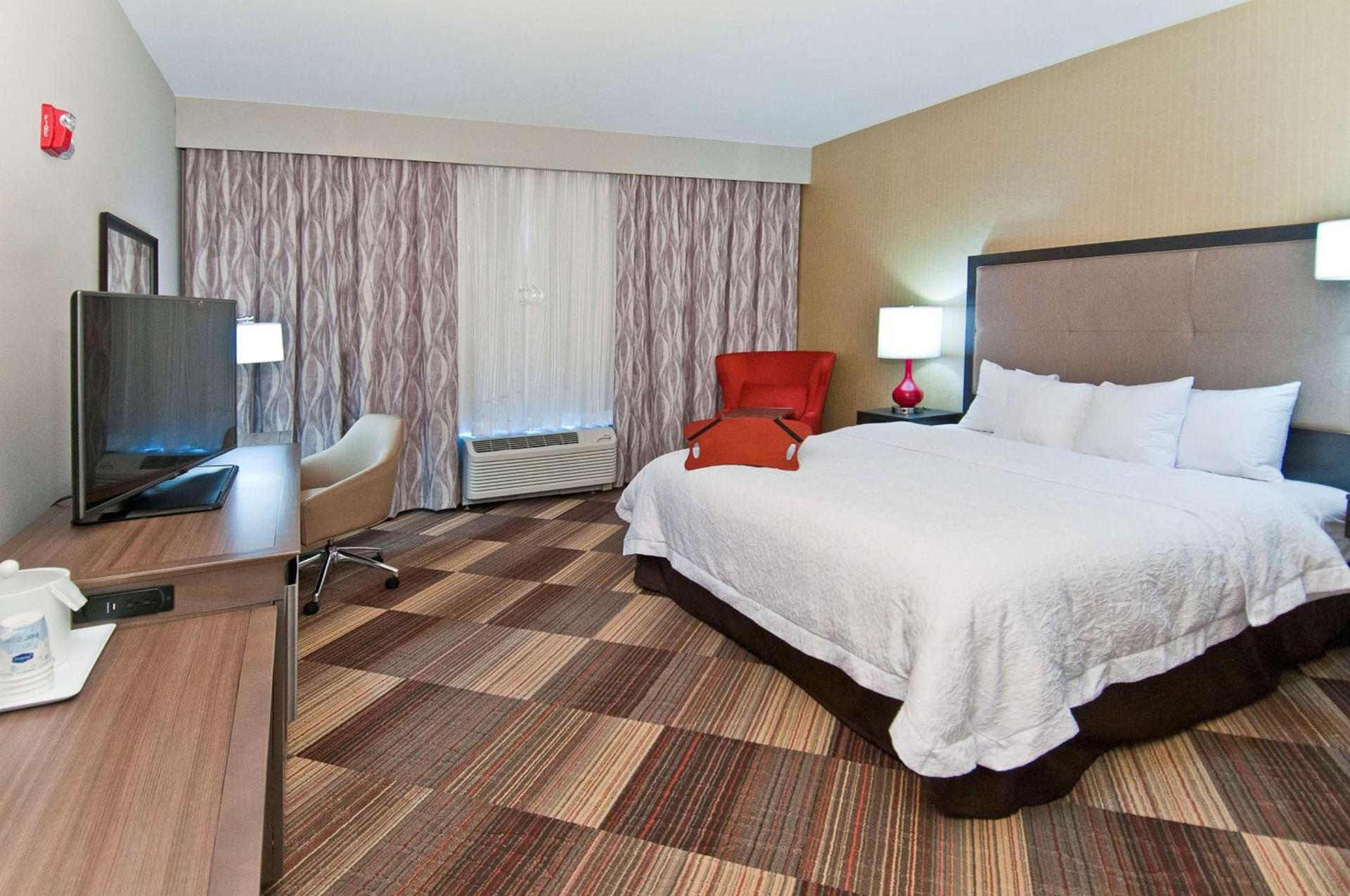 Hampton Inn and Suites Pauls Valley photo 27