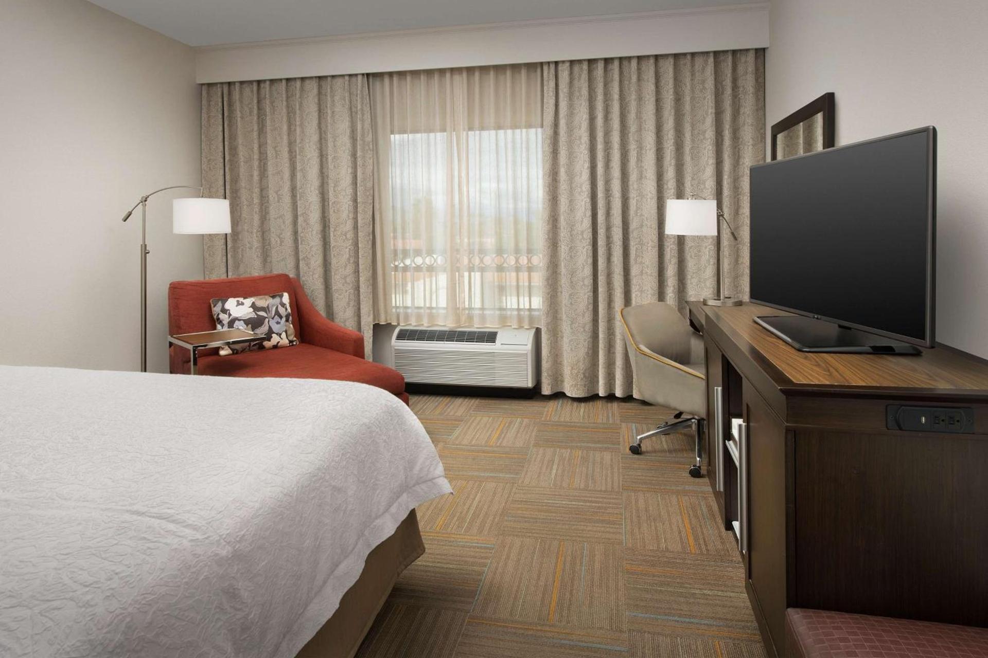 Hampton Inn & Suites Phoenix/Tempe photo 26
