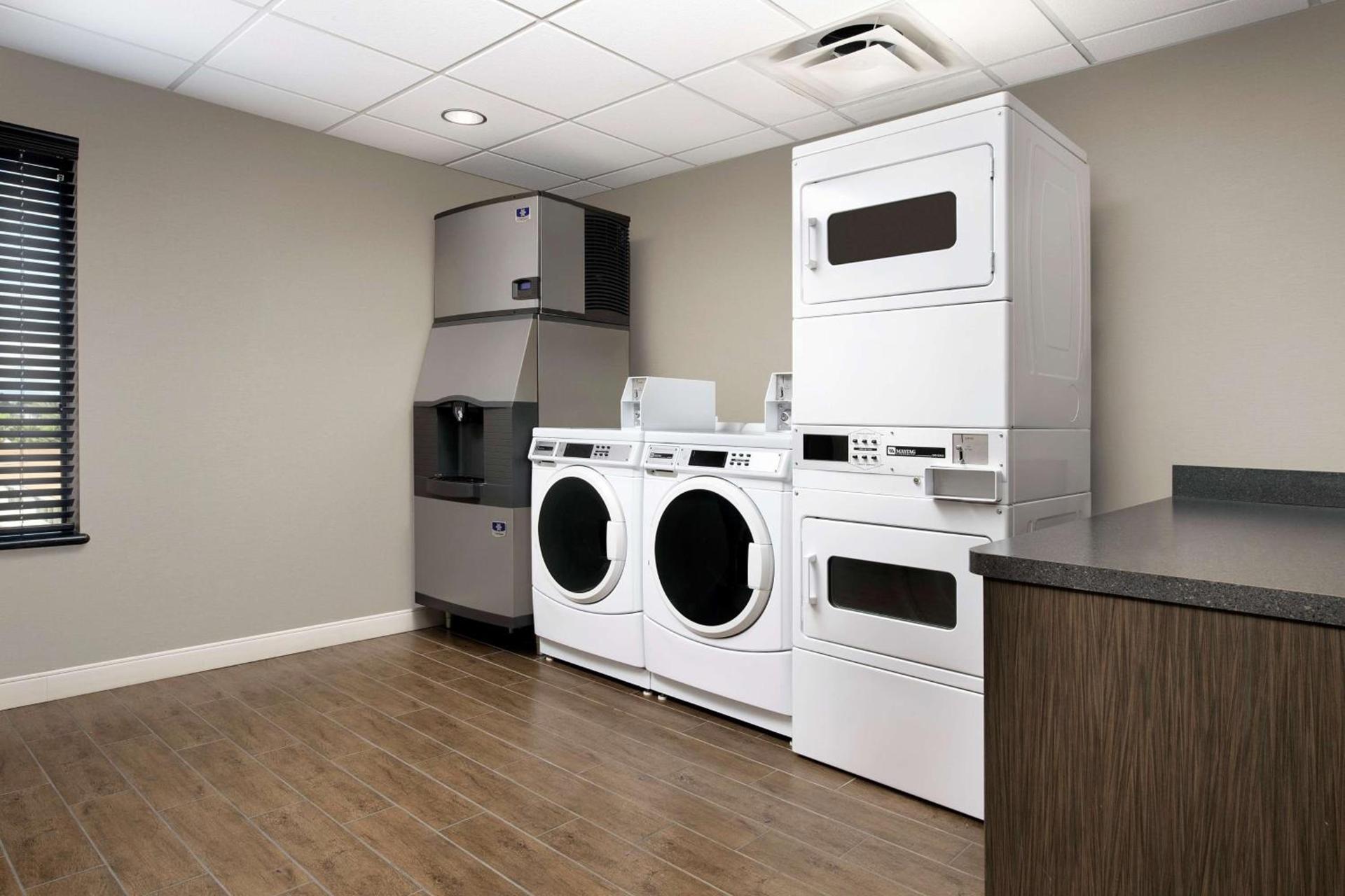 Hampton Inn & Suites Phoenix/Tempe photo 31