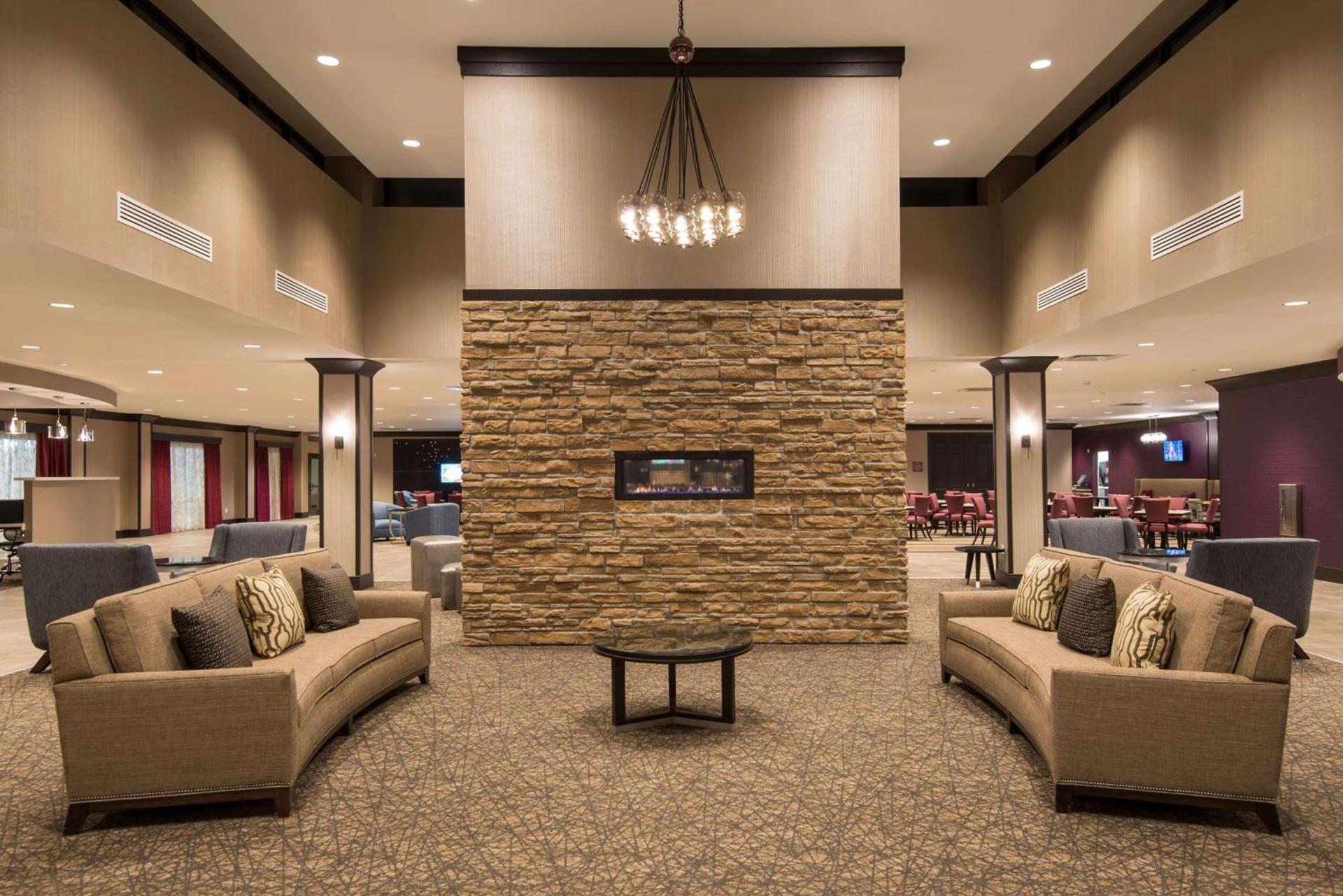 DoubleTree by Hilton Schenectady photo 26