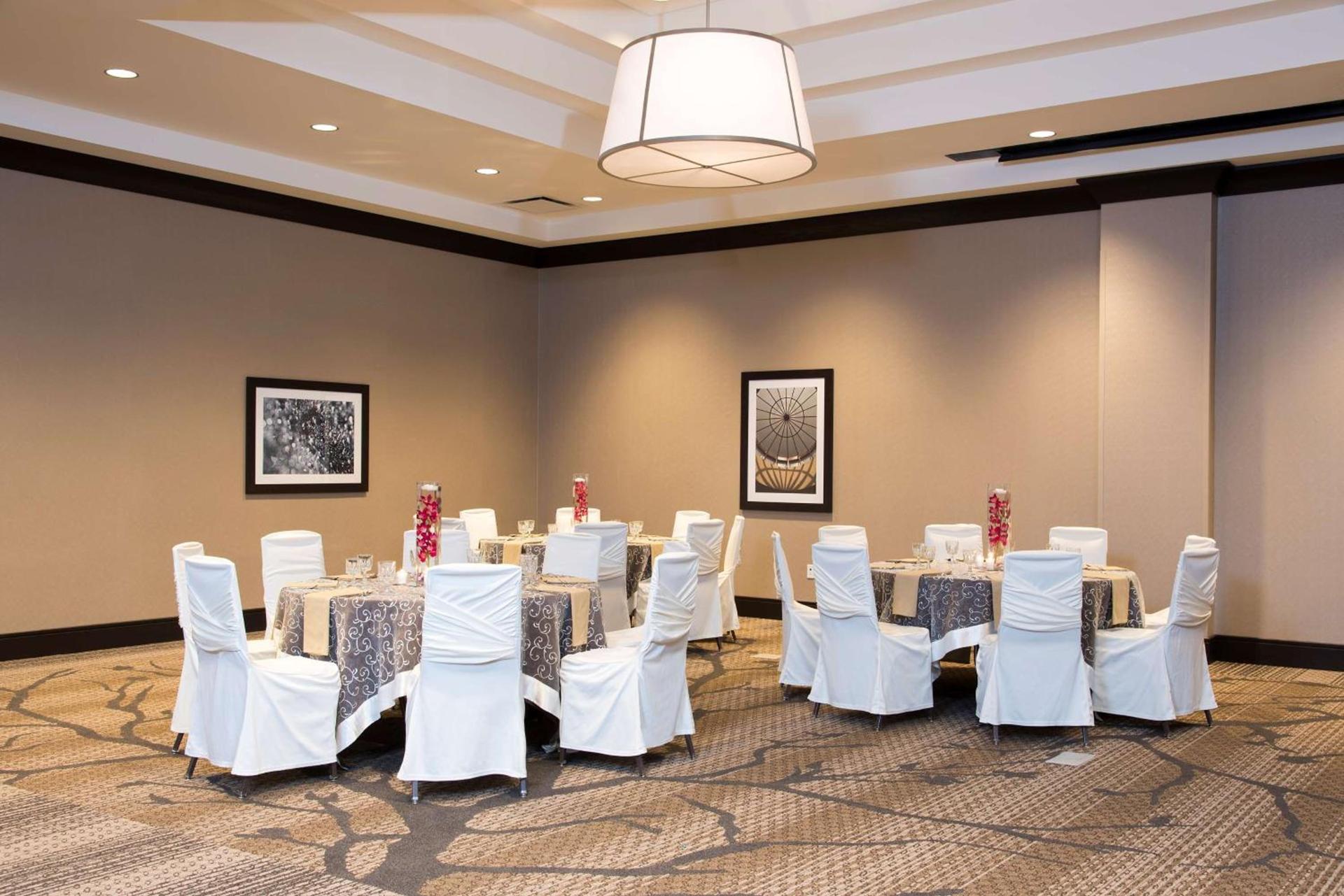 DoubleTree by Hilton Schenectady photo 32