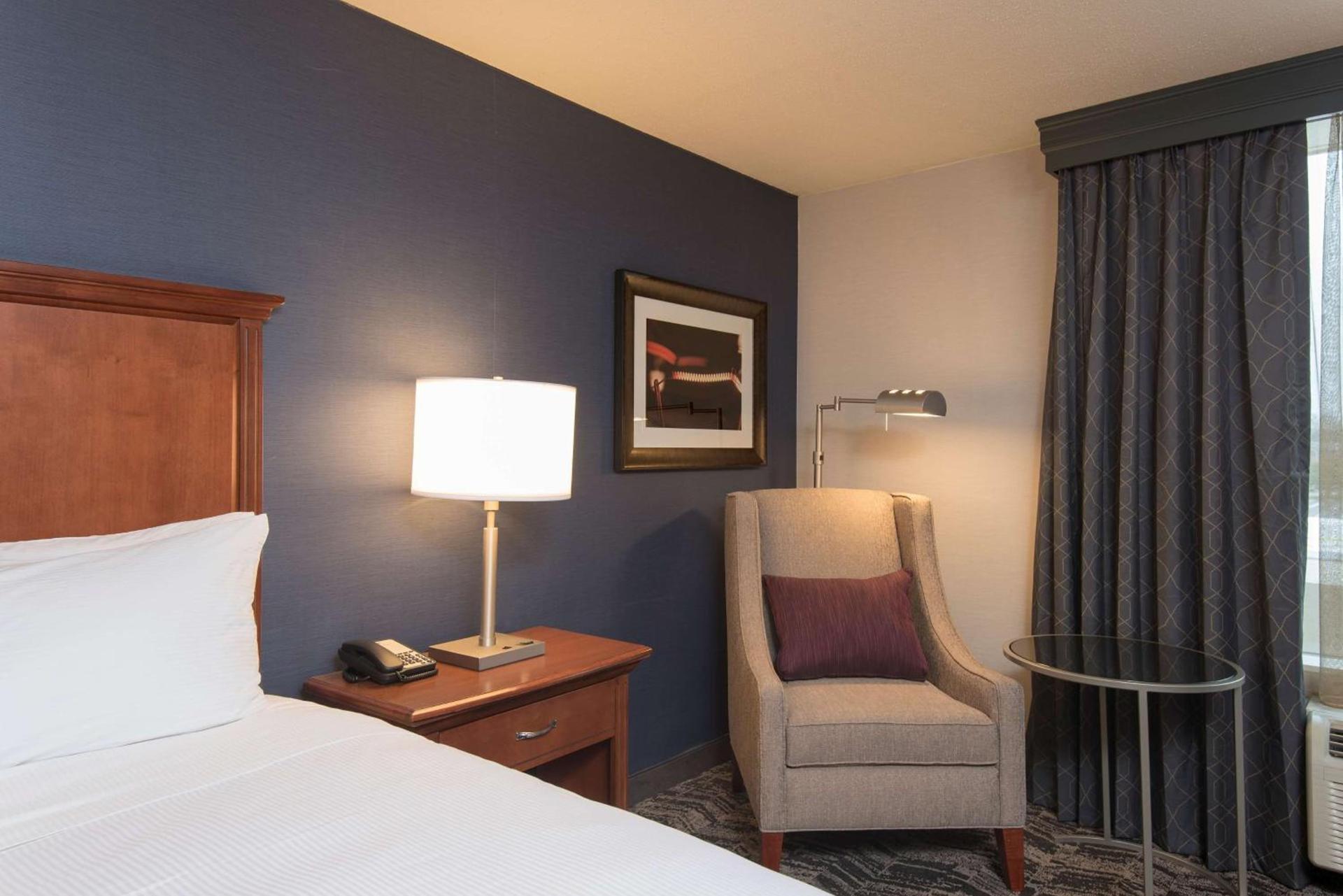 DoubleTree by Hilton Schenectady photo 2