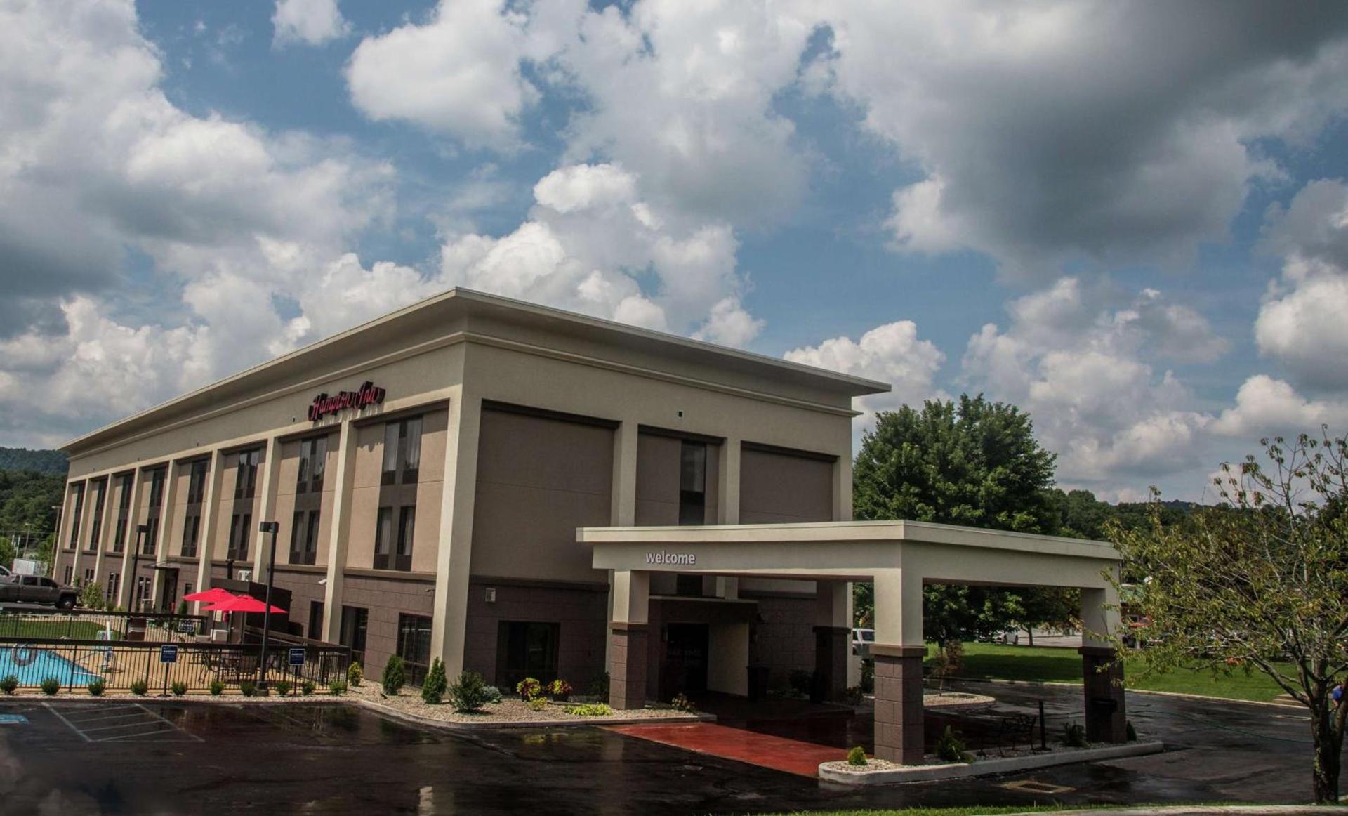 Hampton Inn Summersville — hotel in Summersville