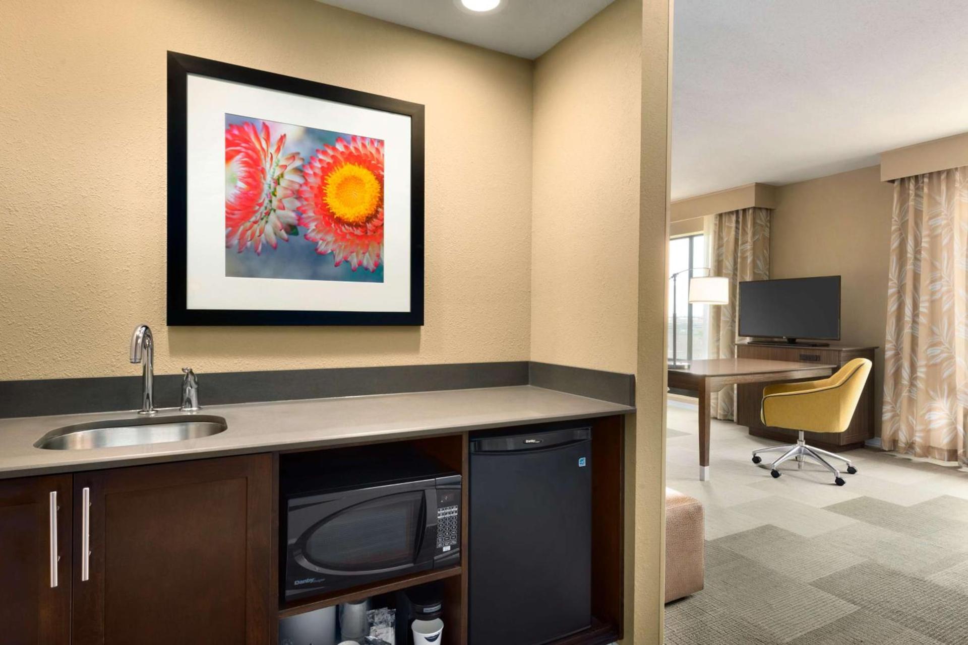 Hampton Inn and Suites Monroe photo 8