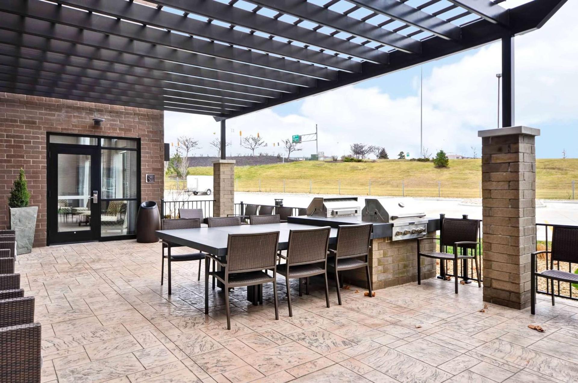 Homewood Suites by Hilton Cincinnati/West Chester photo 4