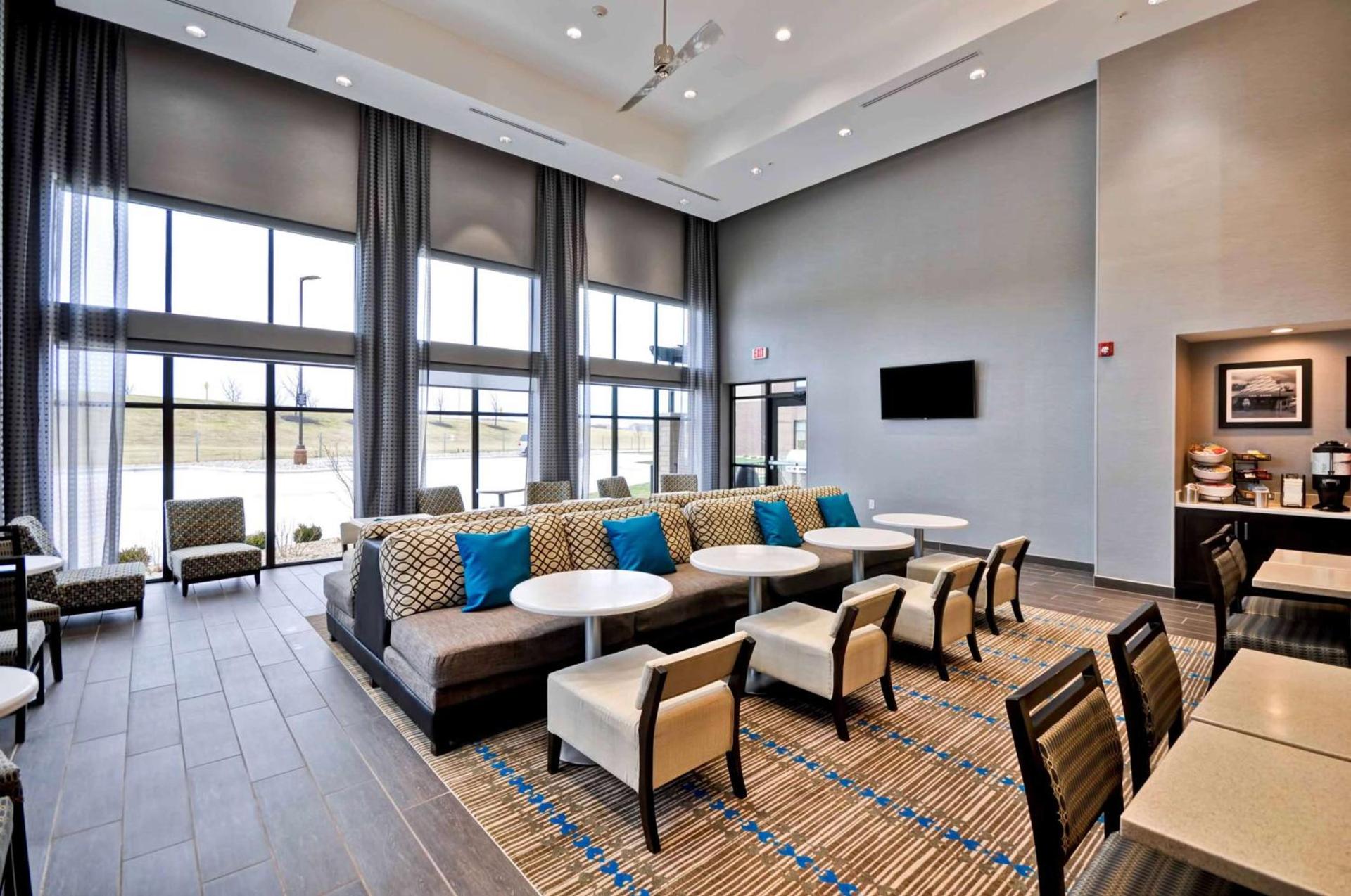 Homewood Suites by Hilton Cincinnati/West Chester photo 7