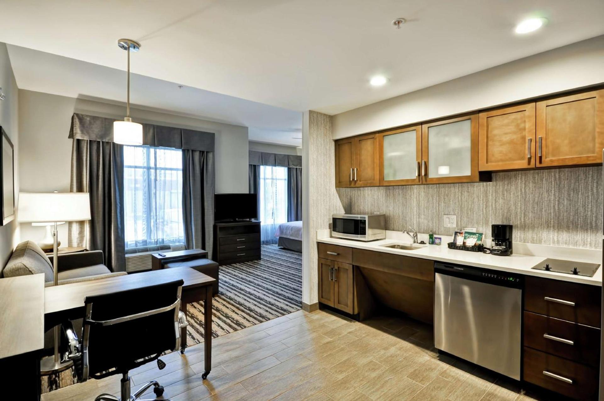 Homewood Suites by Hilton Cincinnati/West Chester photo 26
