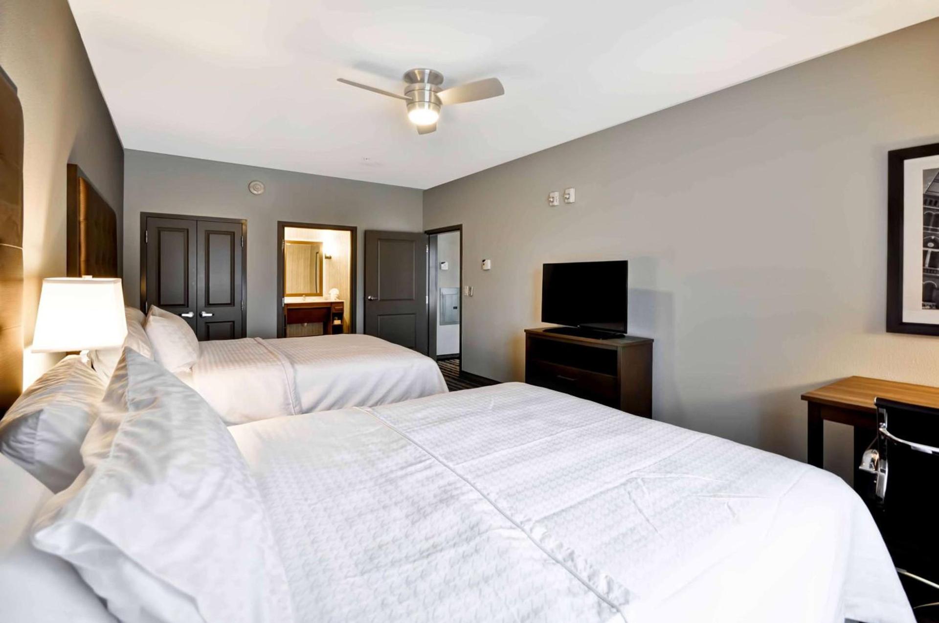 Homewood Suites by Hilton Cincinnati/West Chester photo 41