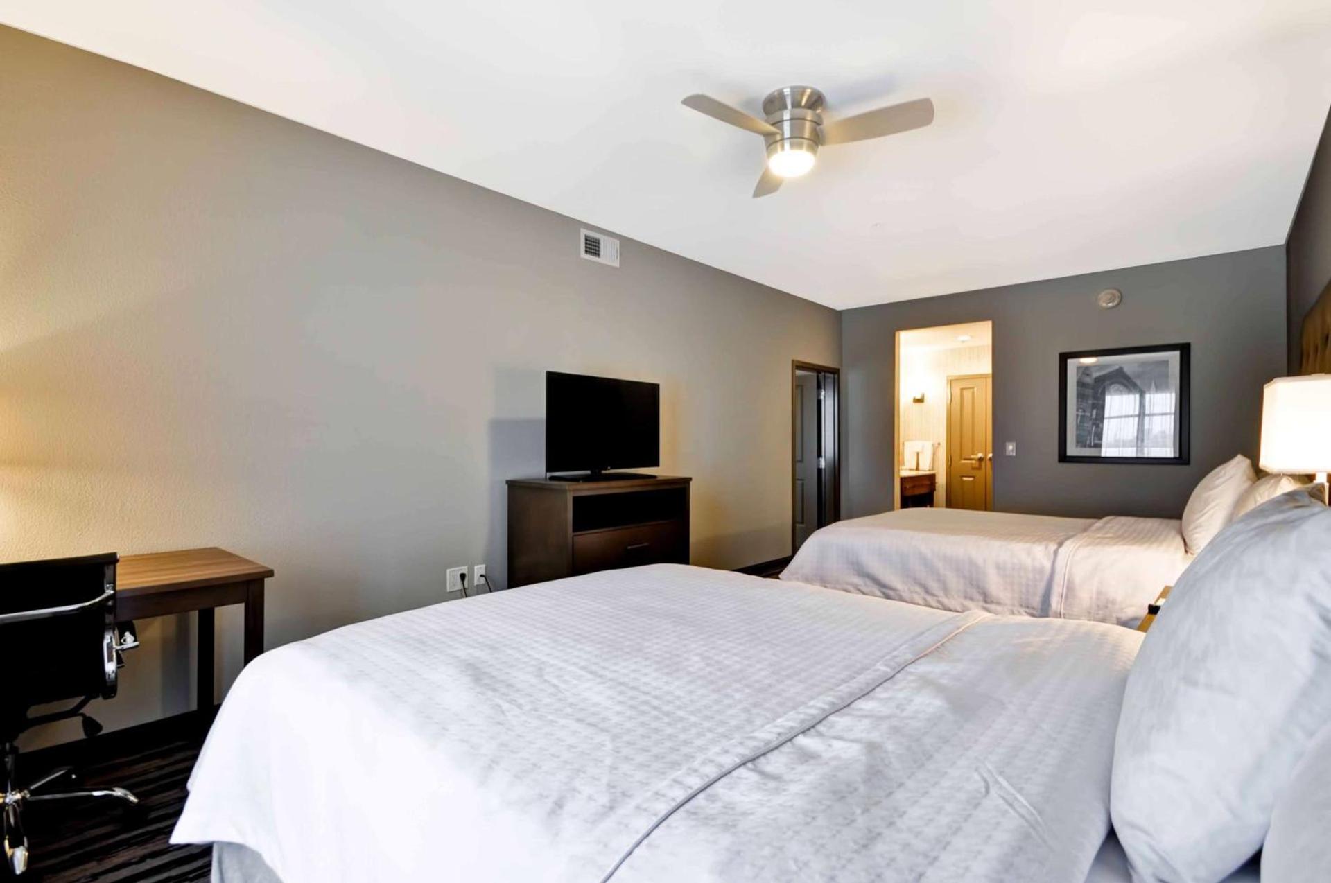 Homewood Suites by Hilton Cincinnati/West Chester photo 42