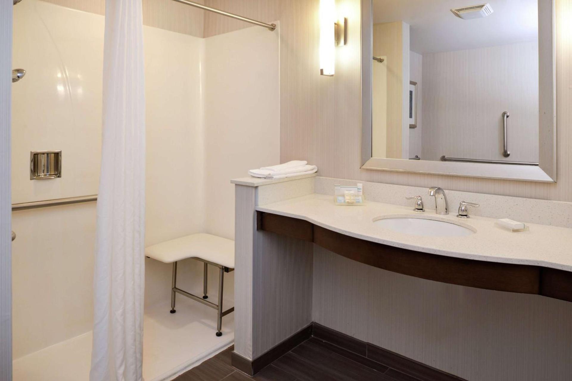 Hilton Garden Inn Bristol photo 26