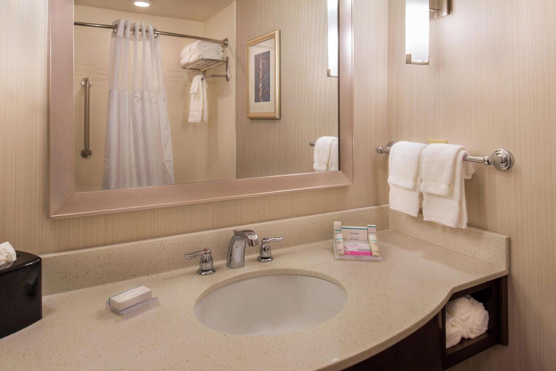 Hilton Garden Inn Bristol photo 33
