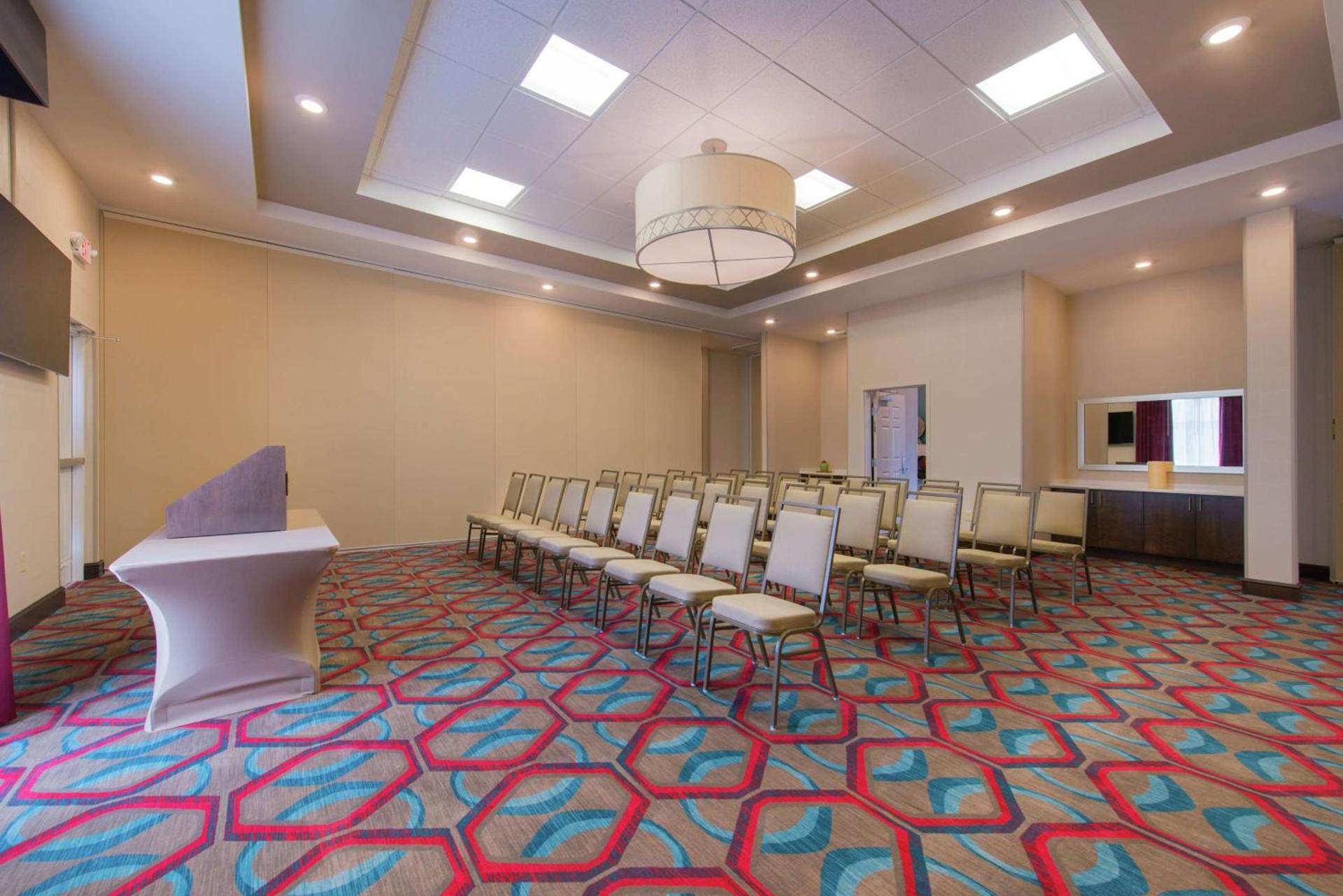 Hilton Garden Inn Bristol photo 40