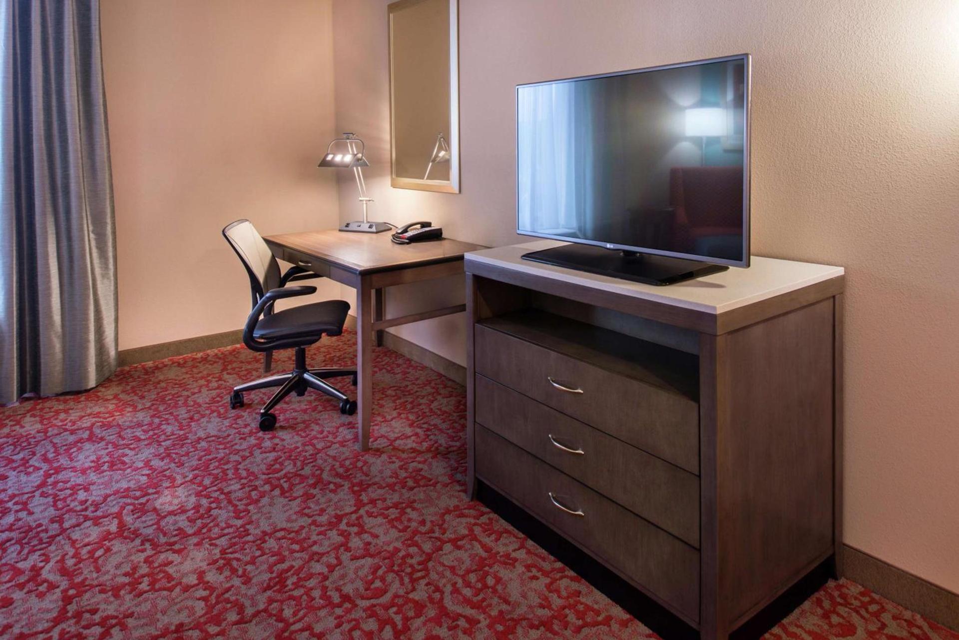 Hilton Garden Inn Bristol photo 10
