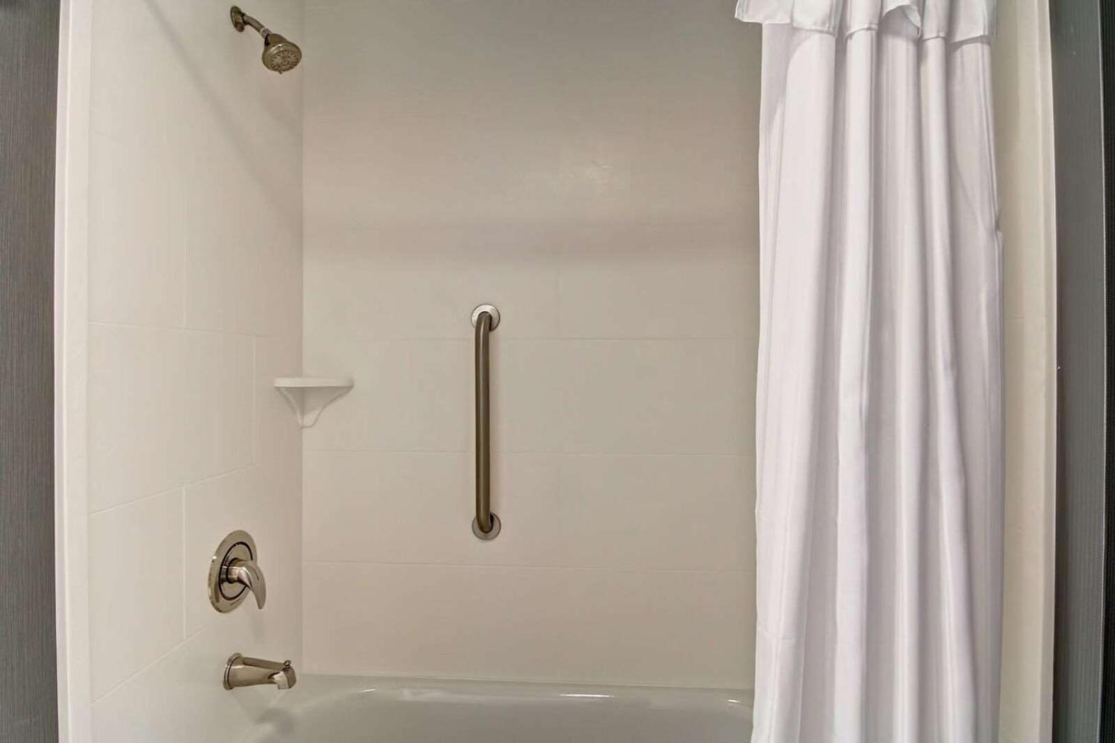 Homewood Suites By Hilton Clifton Park photo 42