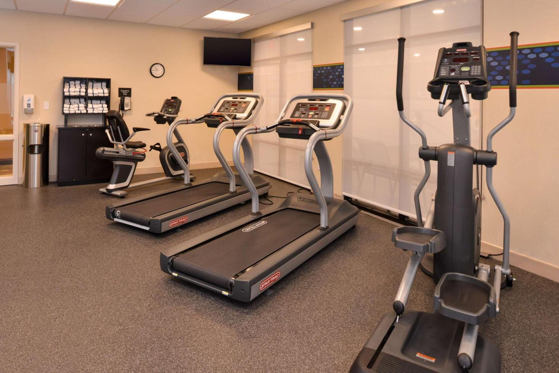 Hampton Inn Omaha Midtown-Aksarben photo 15