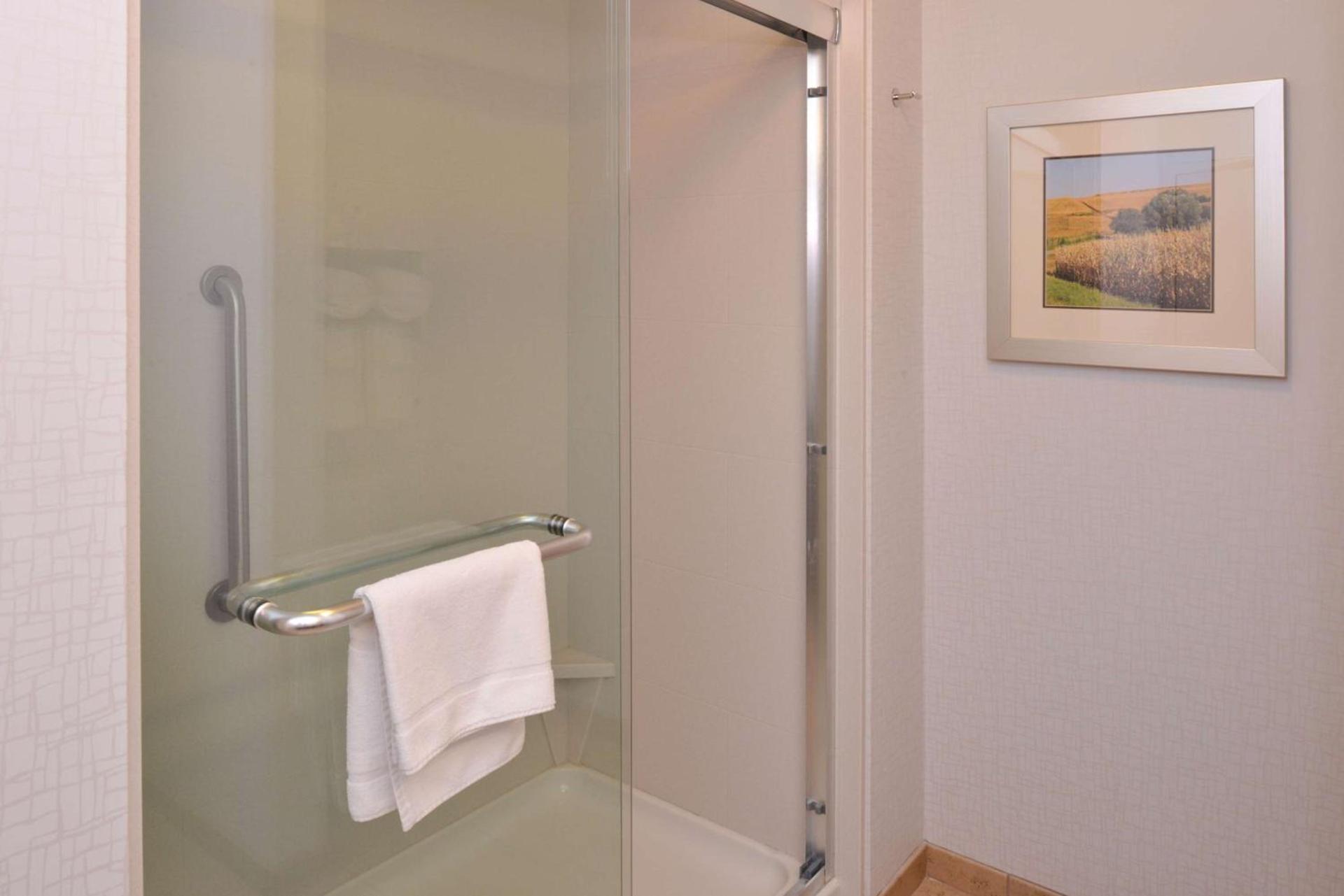 Hampton Inn Omaha Midtown-Aksarben photo 22