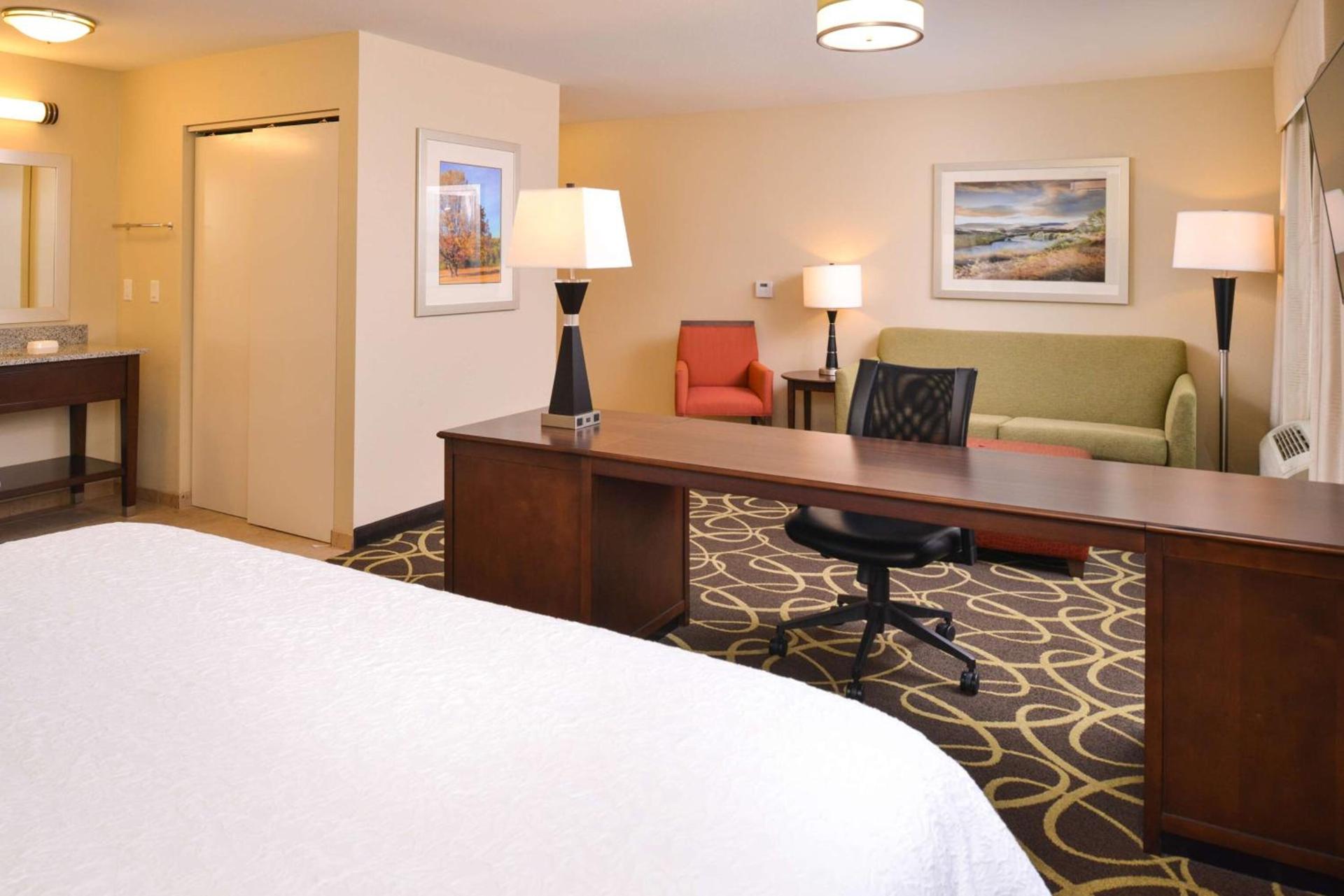 Hampton Inn Omaha Midtown-Aksarben photo 30
