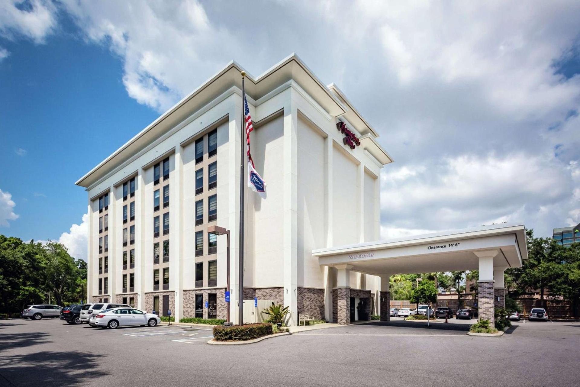 Hampton Inn Tampa International Airport/Westshore photo 1