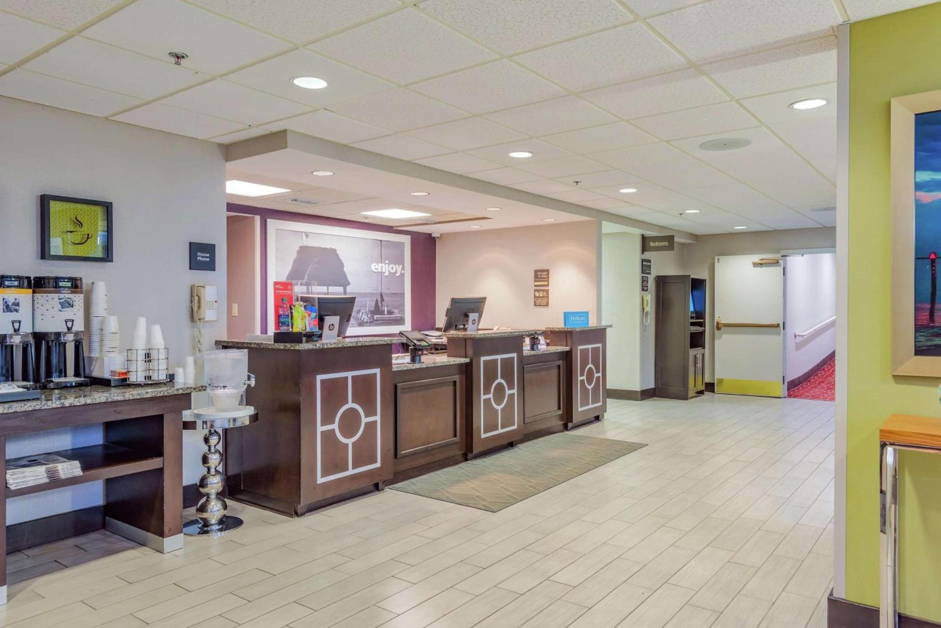 Hampton Inn Tampa International Airport/Westshore photo 15