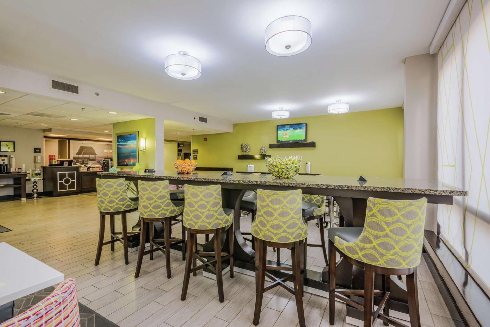 Hampton Inn Tampa International Airport/Westshore photo 22