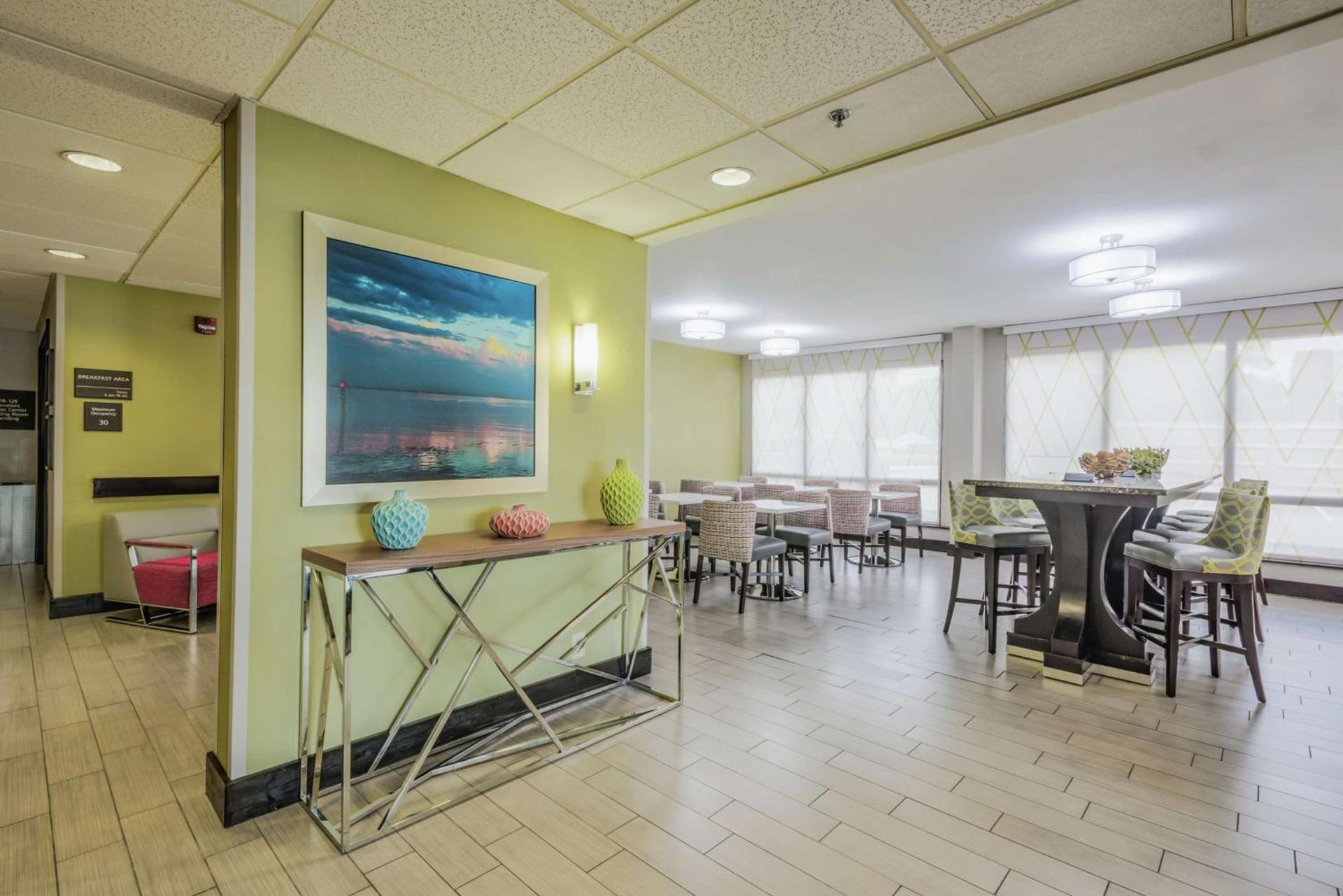 Hampton Inn Tampa International Airport/Westshore photo 23