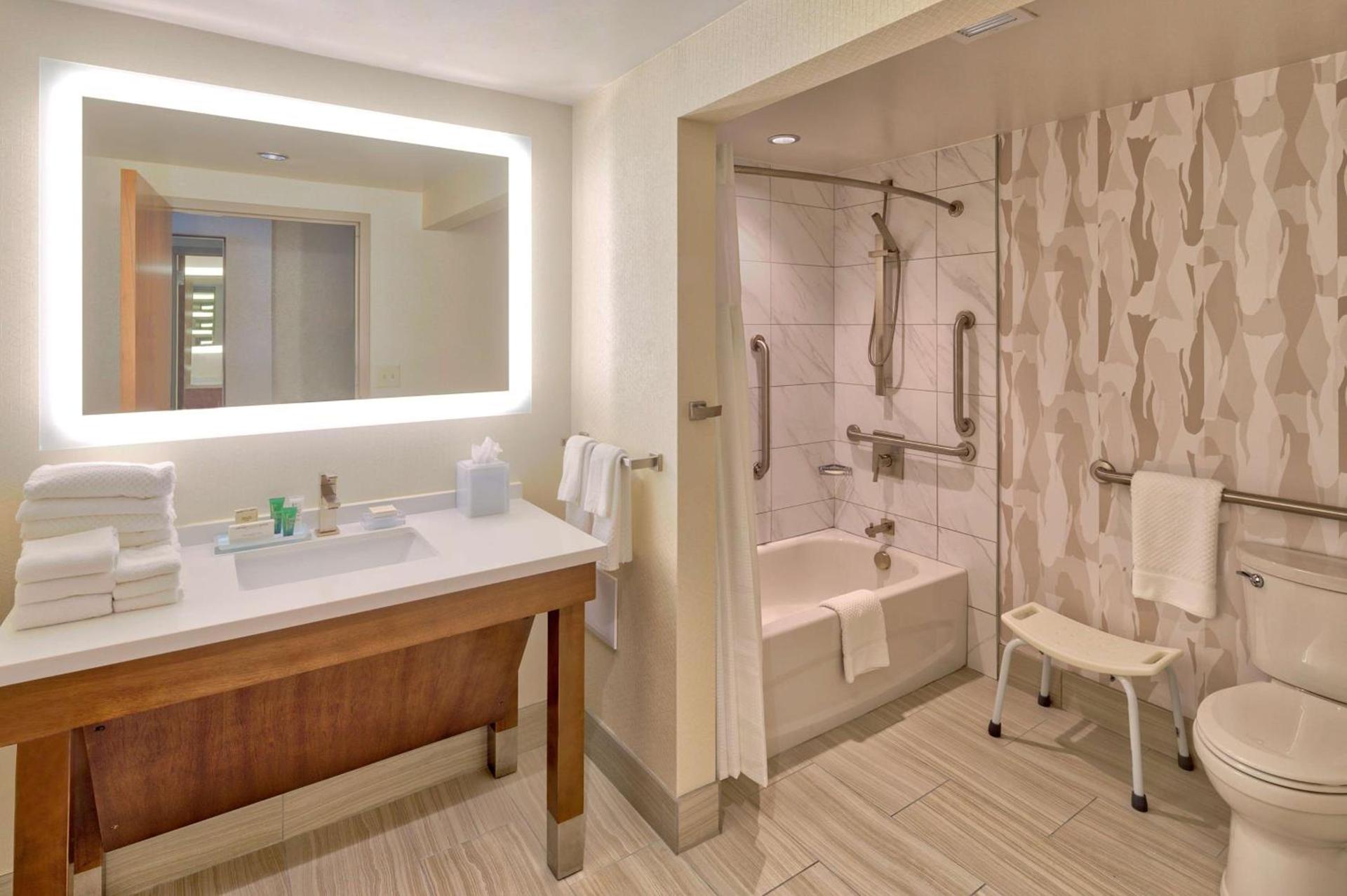 Hilton Norfolk The Main photo 57
