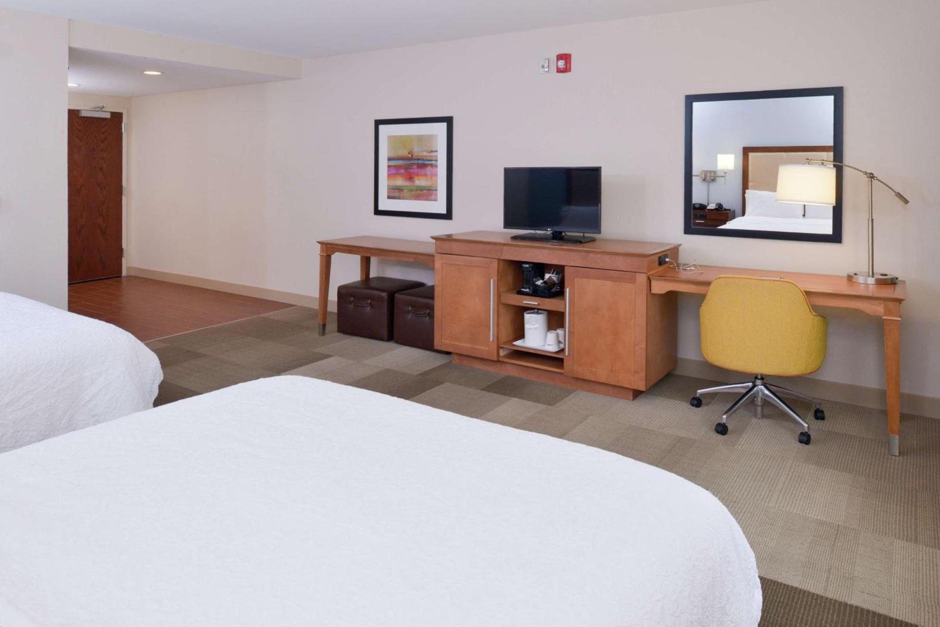 Hampton Inn & Suites by Hilton Lonoke photo 26