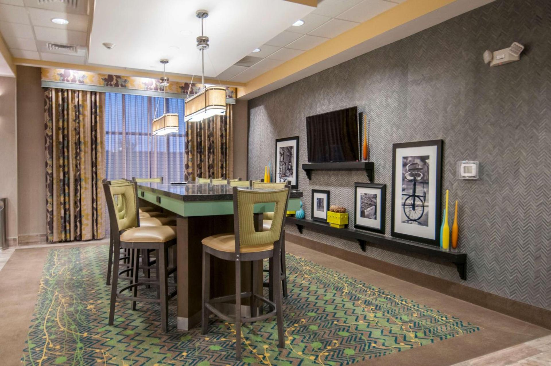 Hampton Inn Hernando, MS photo 12