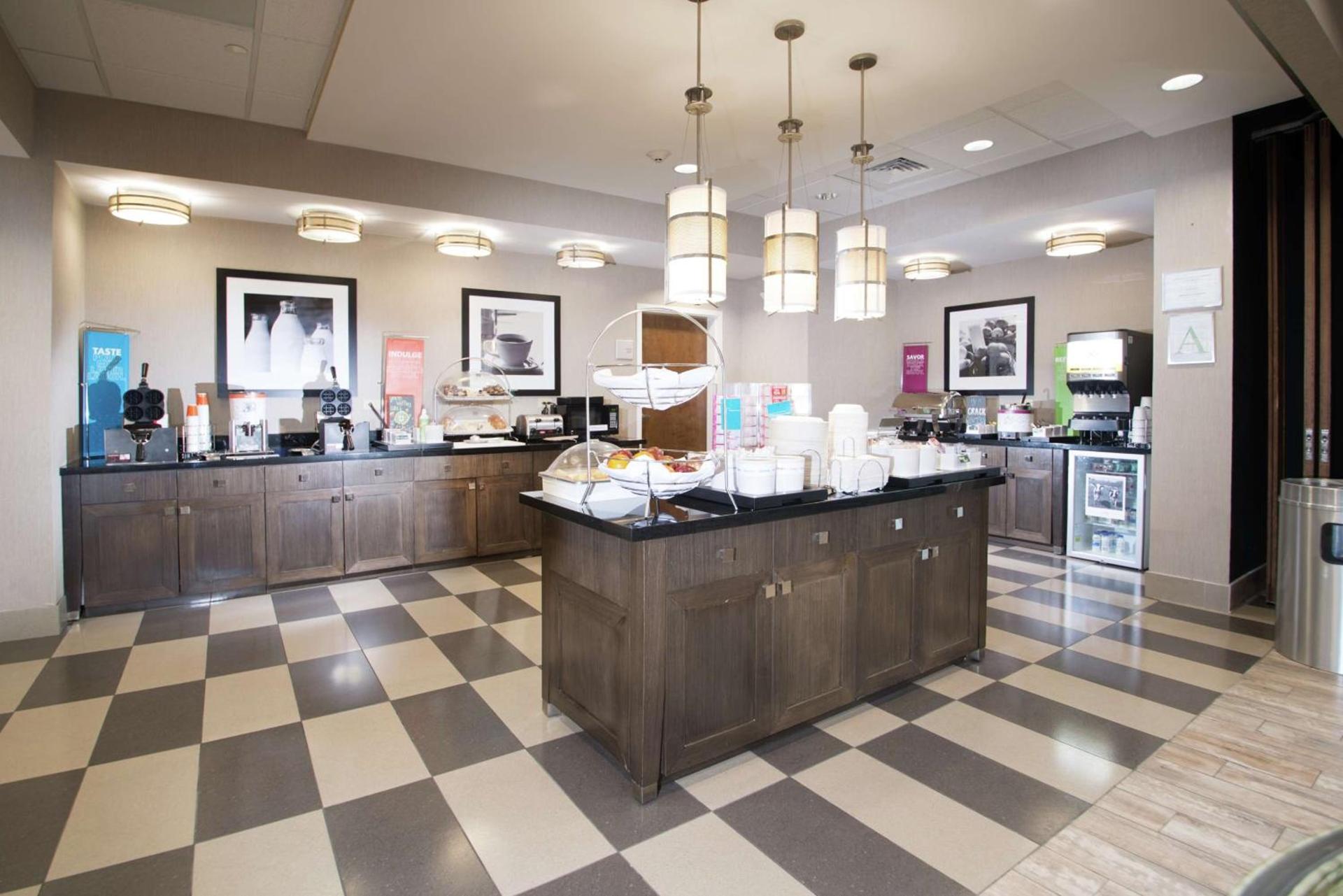 Hampton Inn Hernando, MS photo 24
