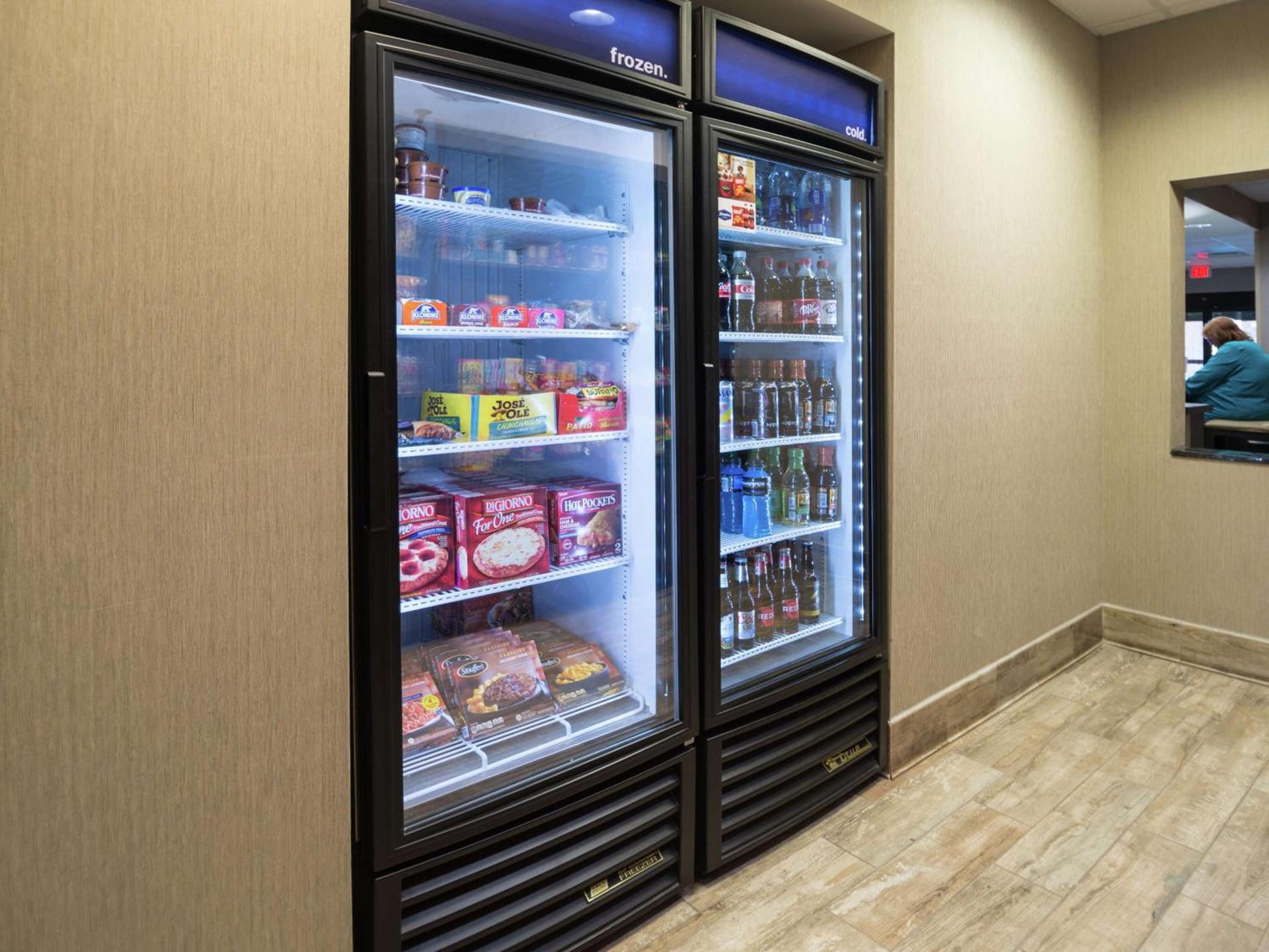 Hampton Inn Hernando, MS photo 23