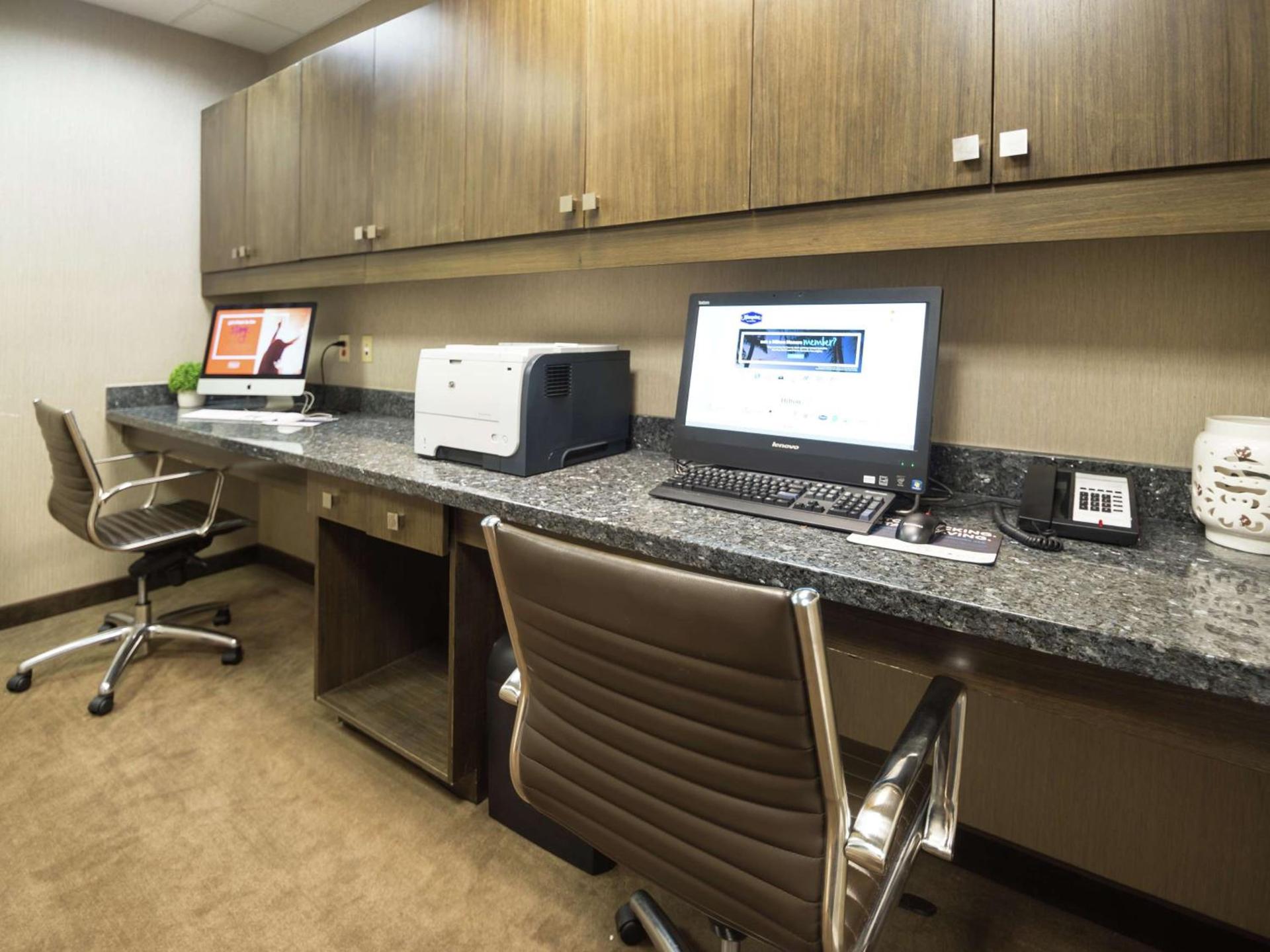 Hampton Inn Hernando, MS photo 72
