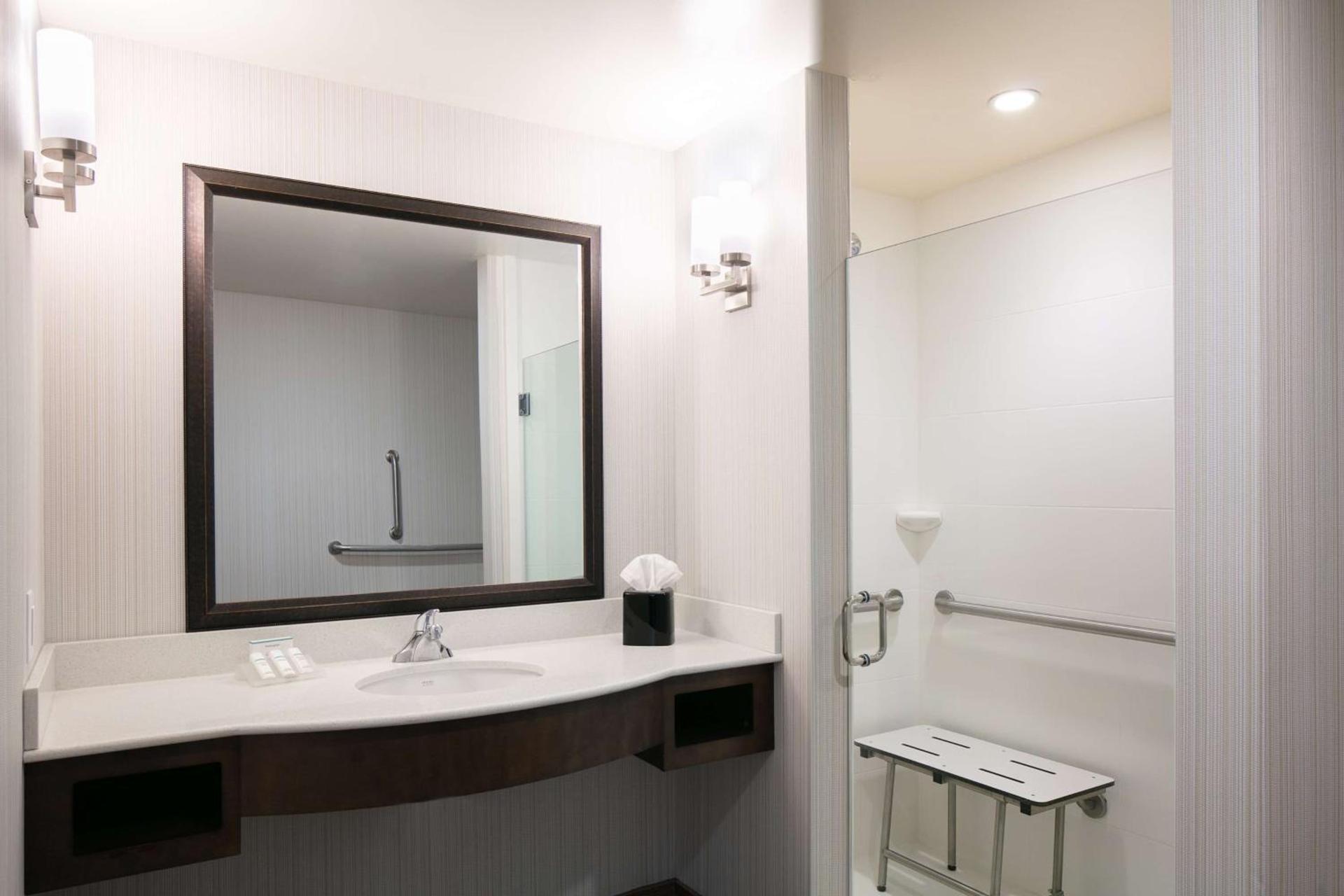 Hilton Garden Inn Bettendorf/ Quad Cities photo 13