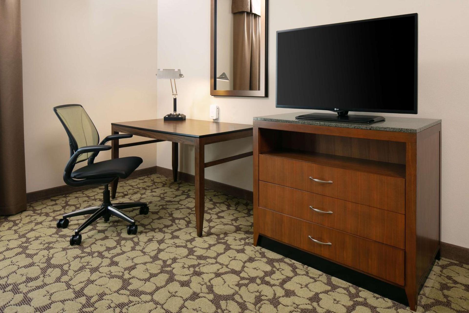 Hilton Garden Inn Bettendorf/ Quad Cities photo 48