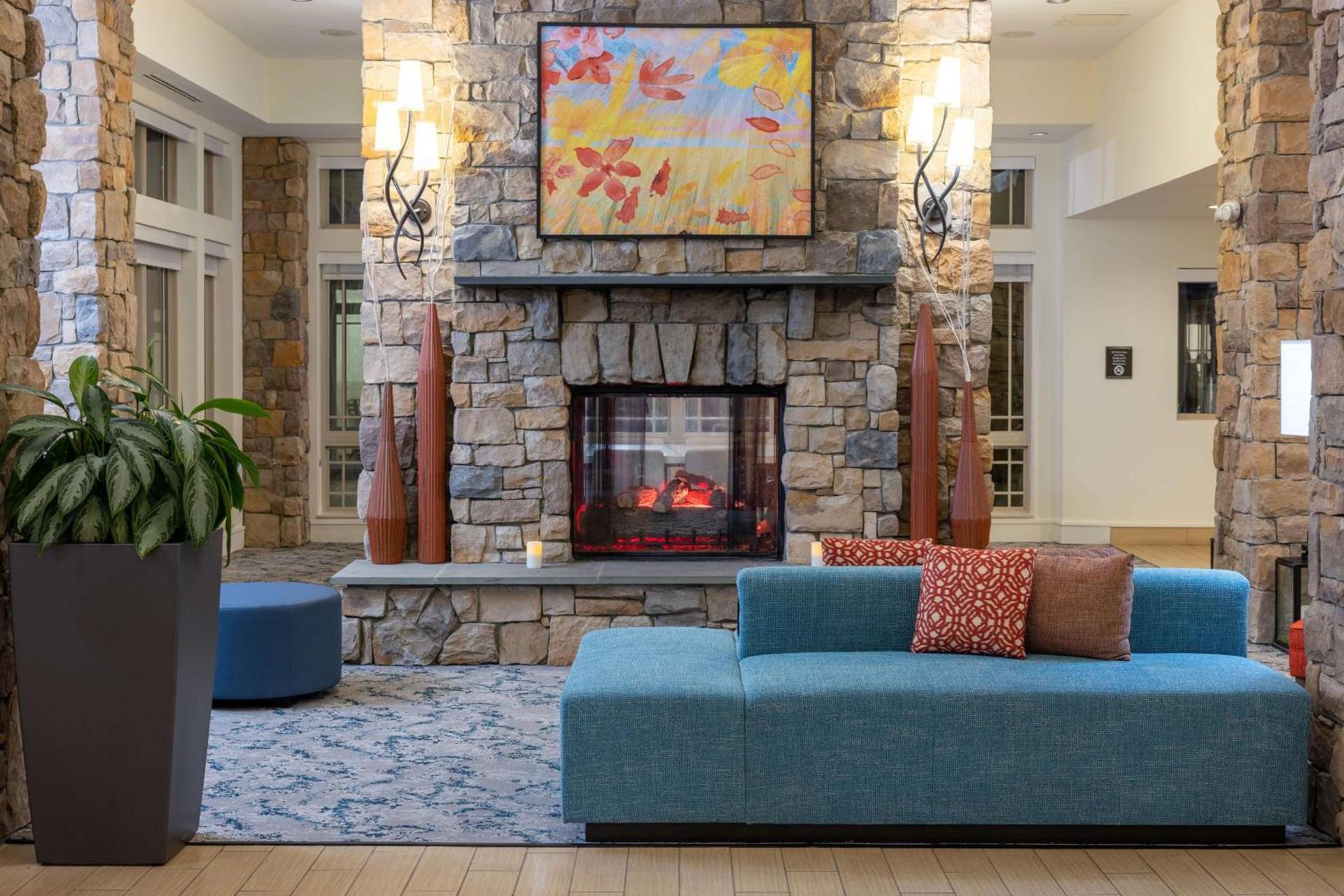 Hilton Garden Inn Roanoke photo 8