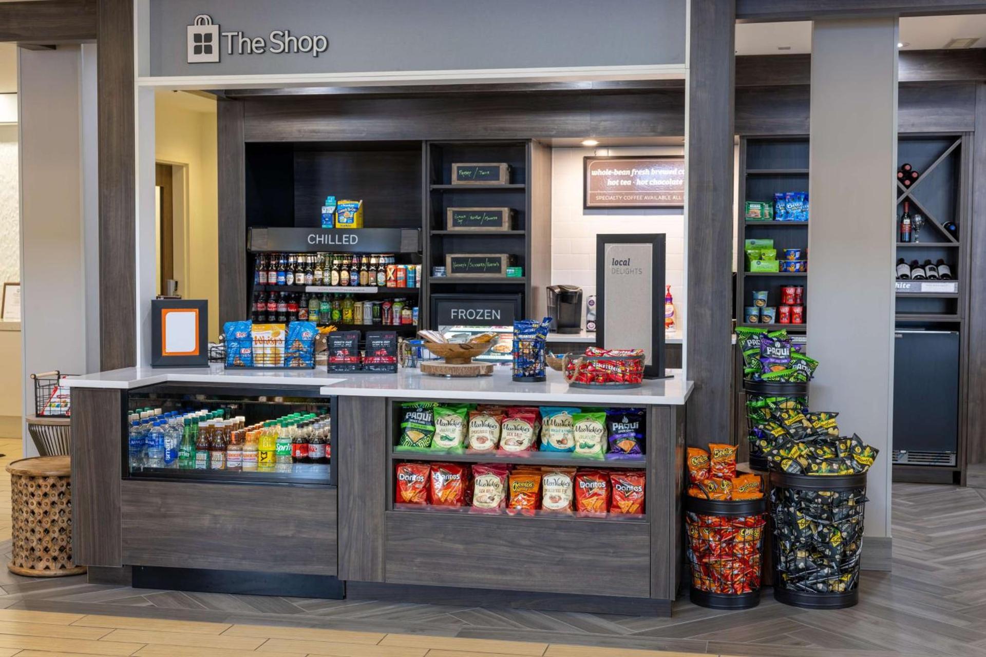 Hilton Garden Inn Roanoke photo 9