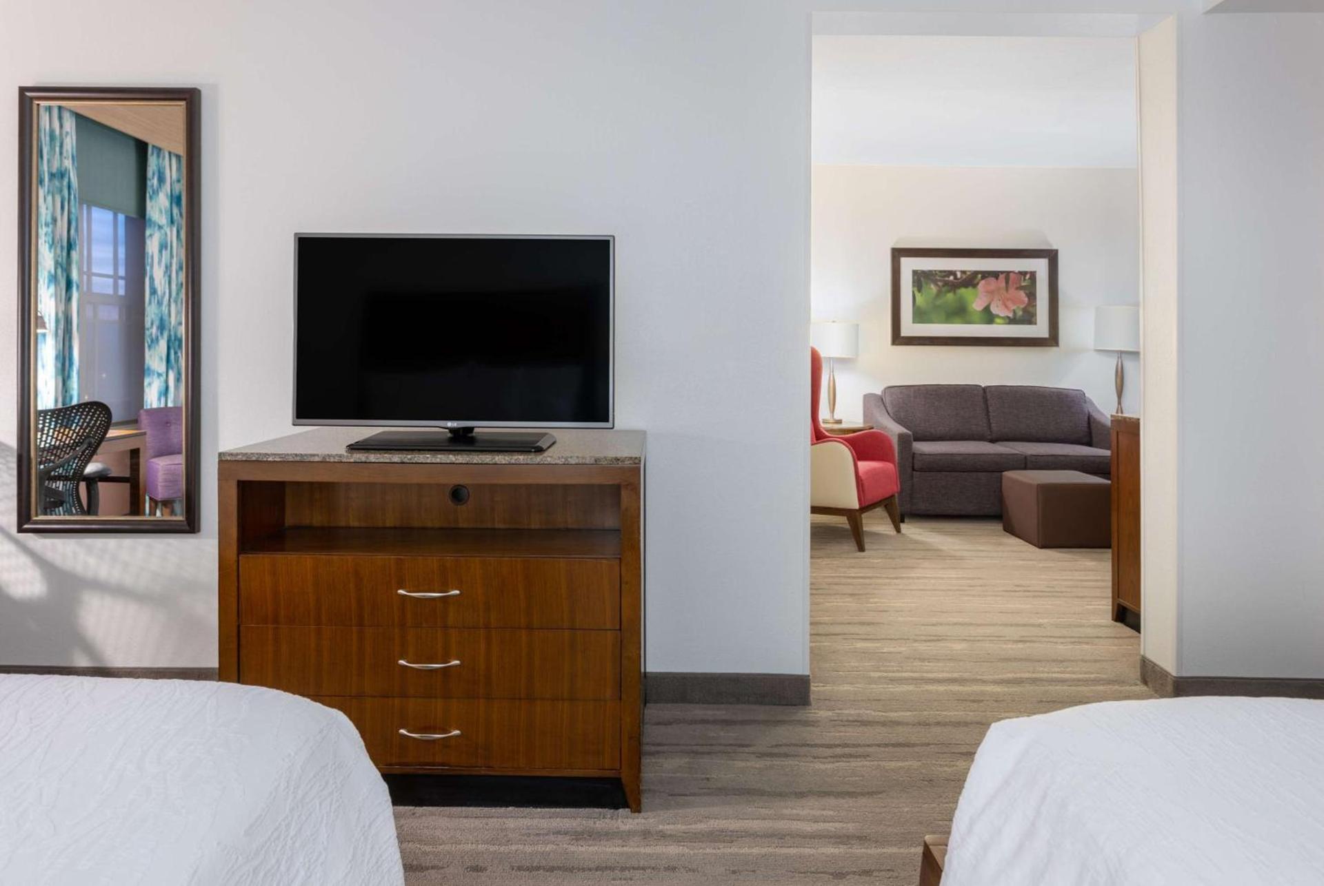 Hilton Garden Inn Roanoke photo 39