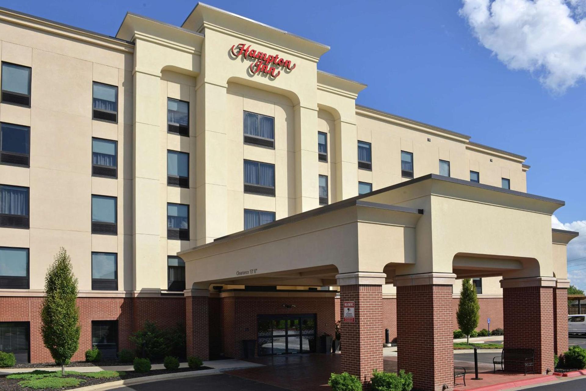 Hampton Inn Springfield-Southeast, MO photo 1