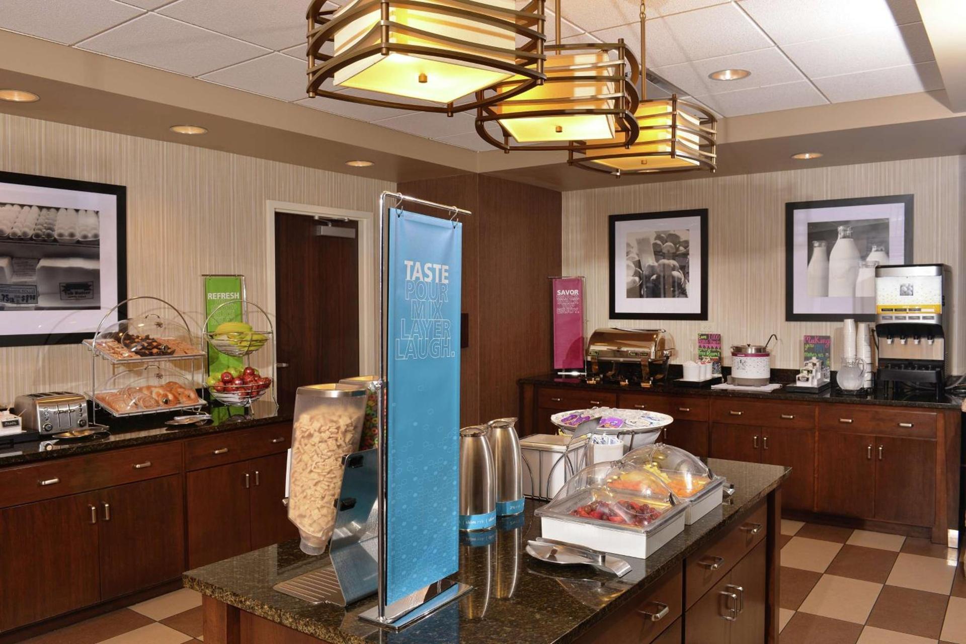 Hampton Inn Springfield-Southeast, MO photo 6