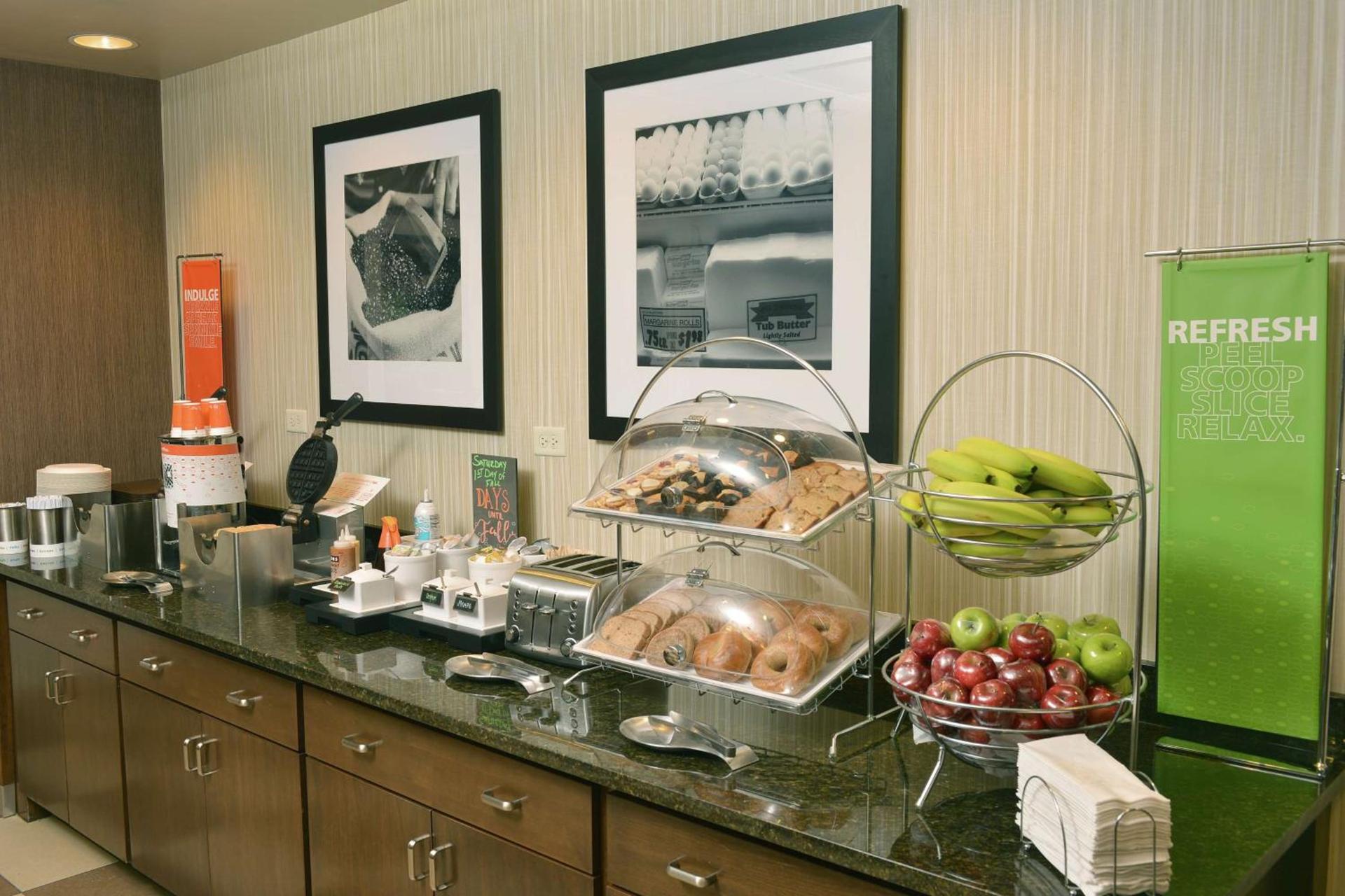 Hampton Inn Springfield-Southeast, MO photo 7